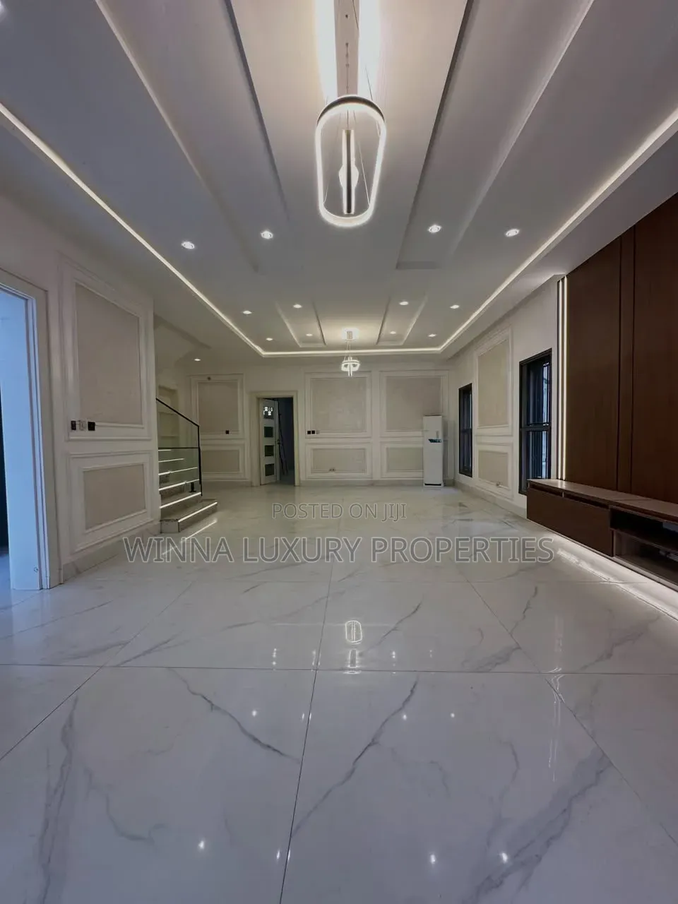 5bdrm Duplex in Utako for sale