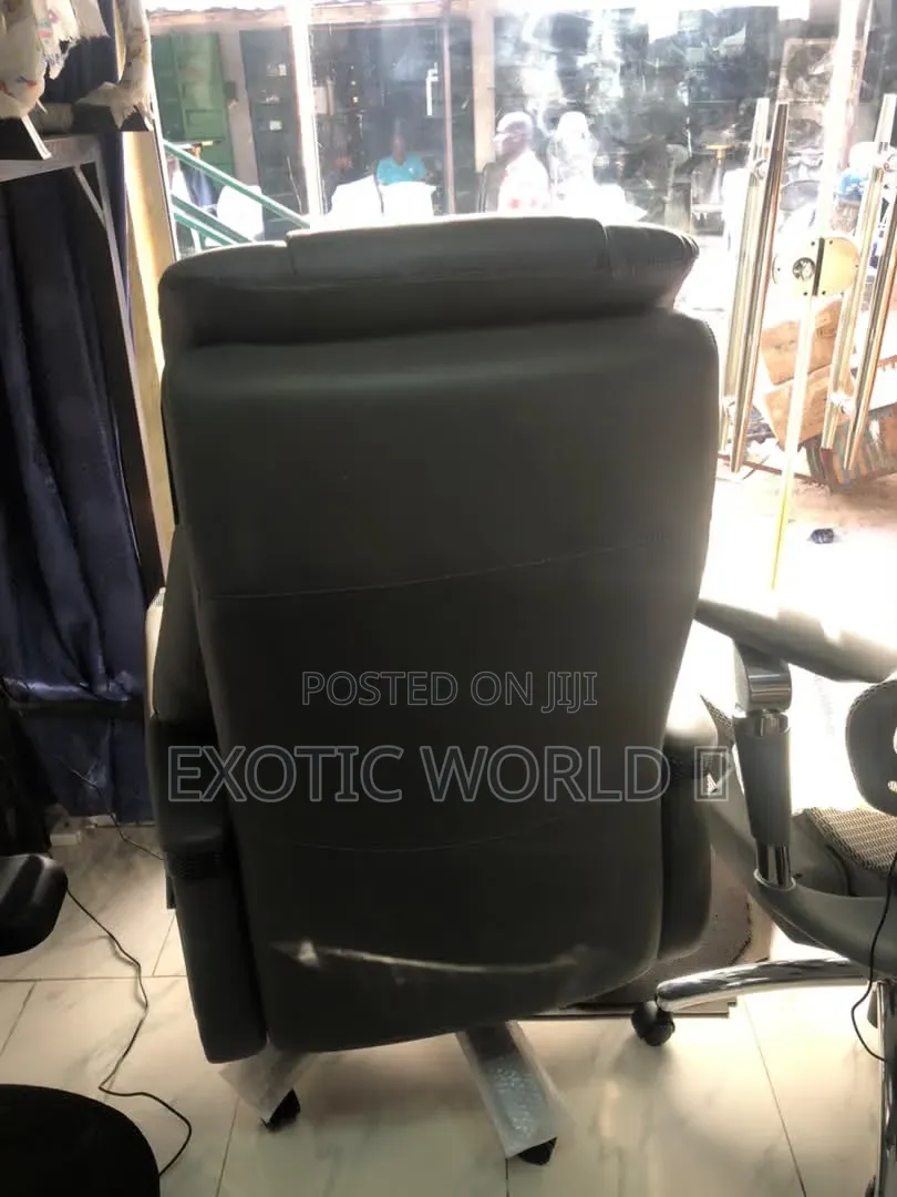 Executive Massage Office Chair (Grey Leather and Cream Color