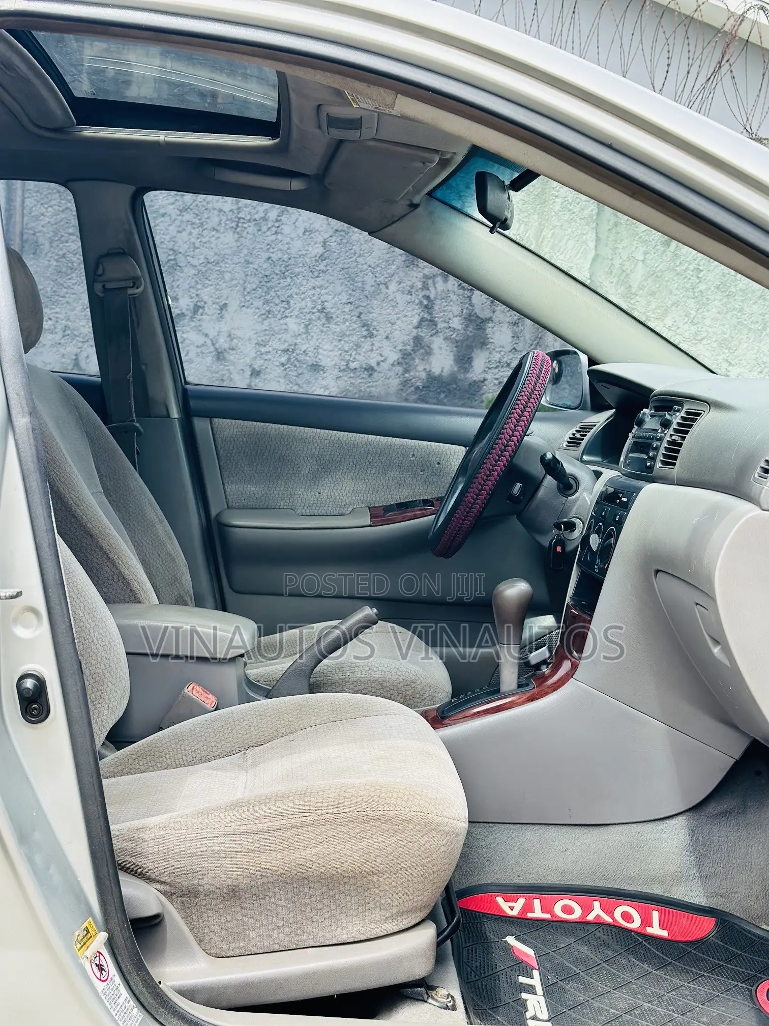 Toyota Corolla 2004 Silver