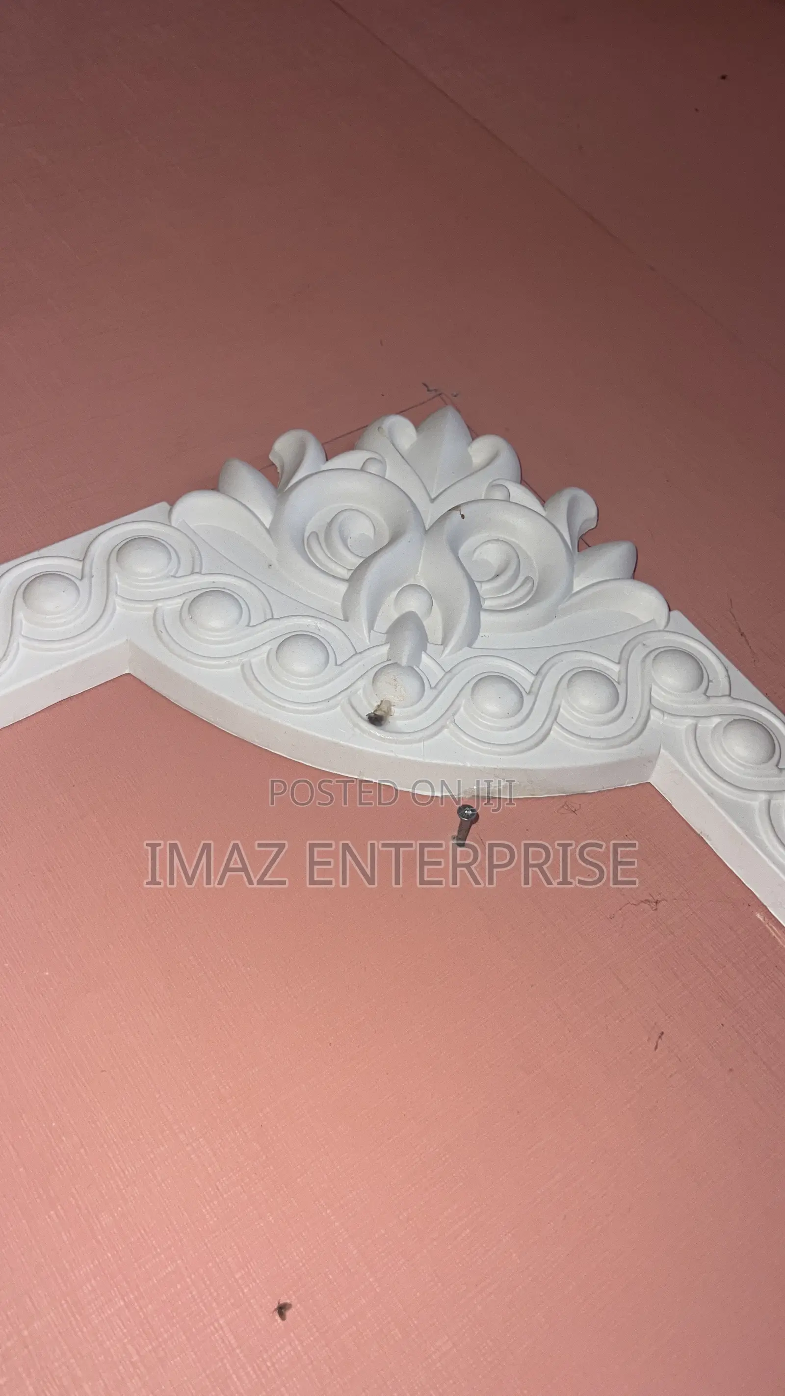 Corner Ornament