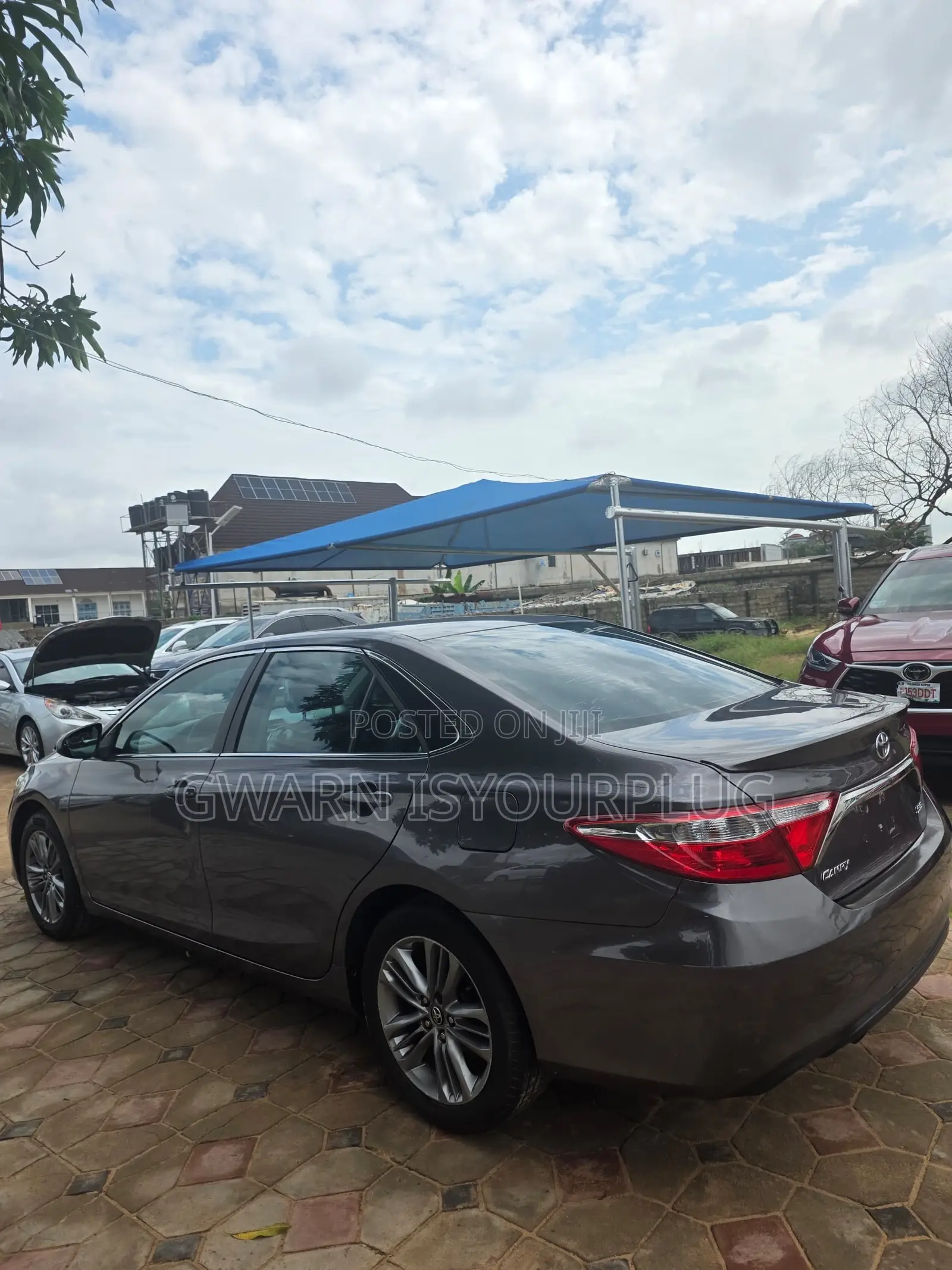 Toyota Camry SE 4dr Sedan (2.5L 4cyl 6A) 2016 Gray