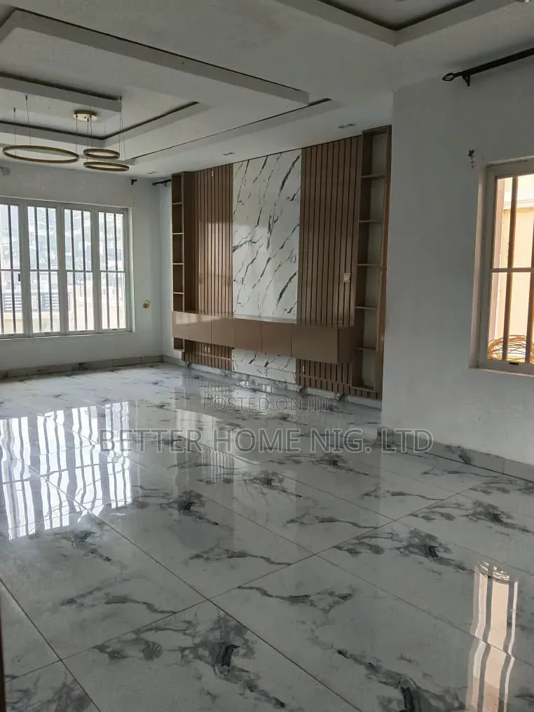 Furnished 3bdrm Duplex in Ire Akari, Ido for rent
