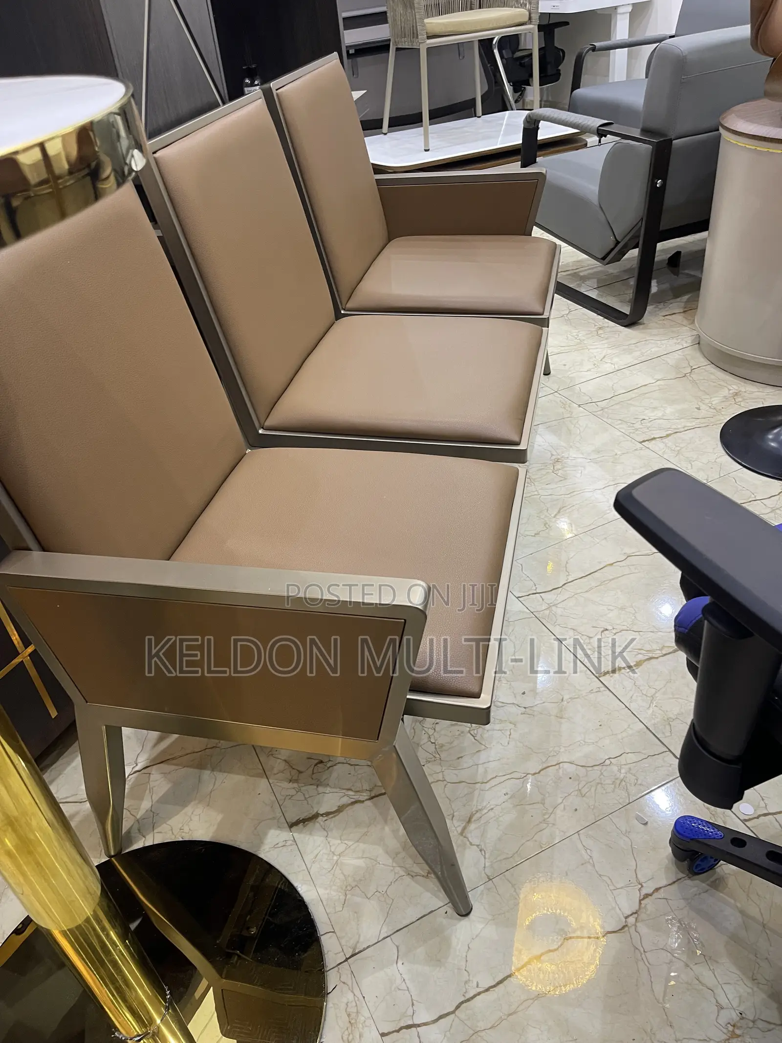 Waiting Chair/Foreign/Quality / 3 in 1 Waiting Chair
