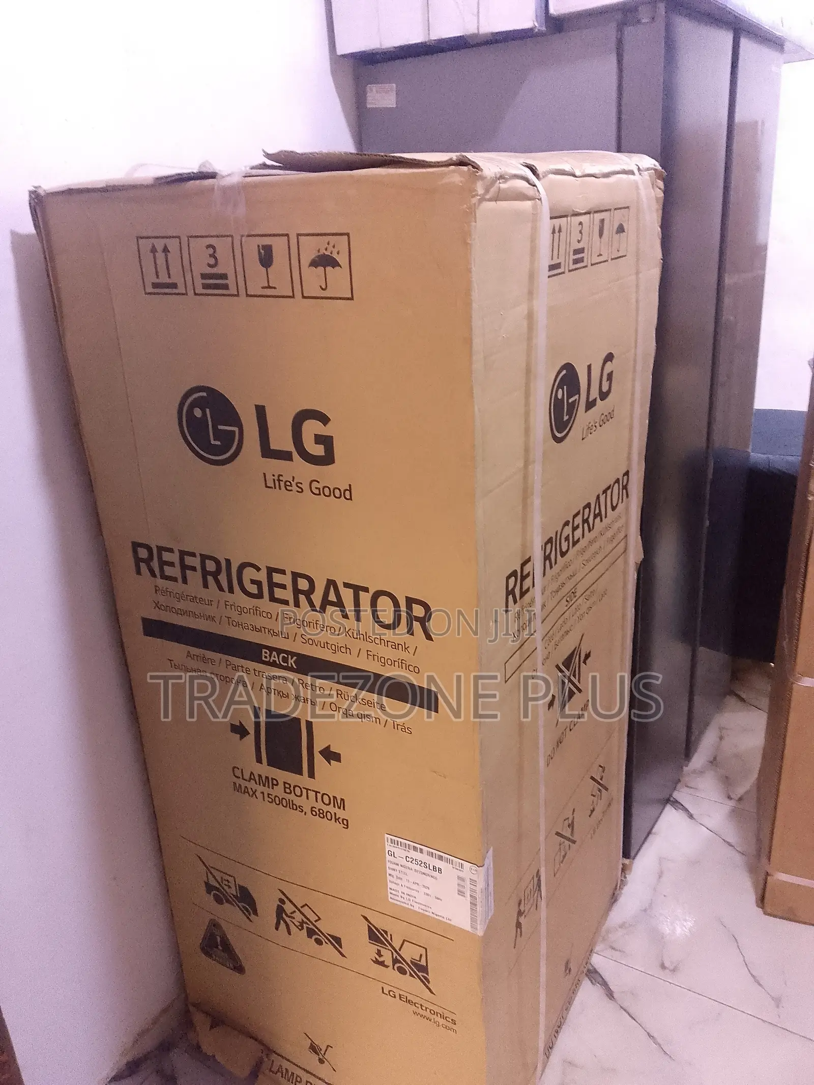 LG 260L Inverter Refrigerator GL-C252SLBB – Energy Saving