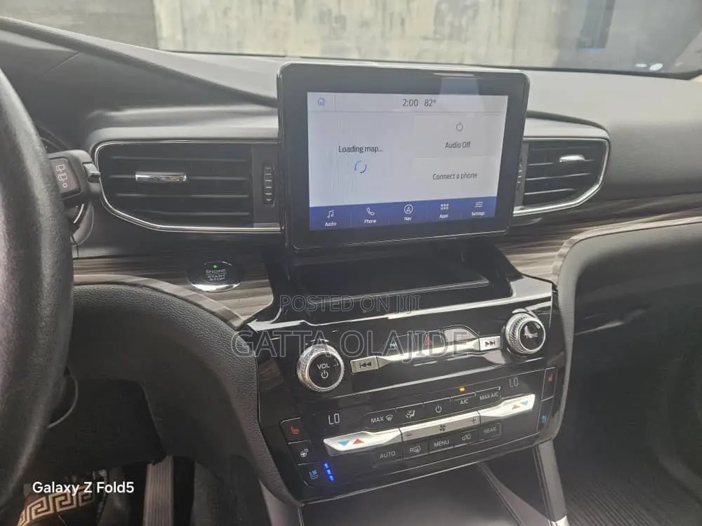 Ford Explorer Limited 2021 White