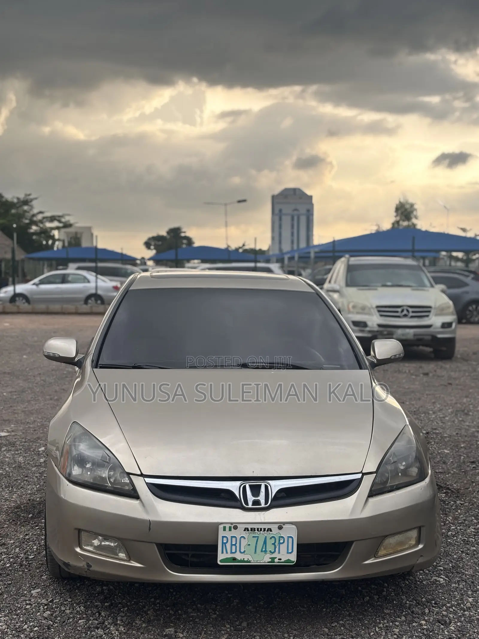 Honda Accord 2006 Gold