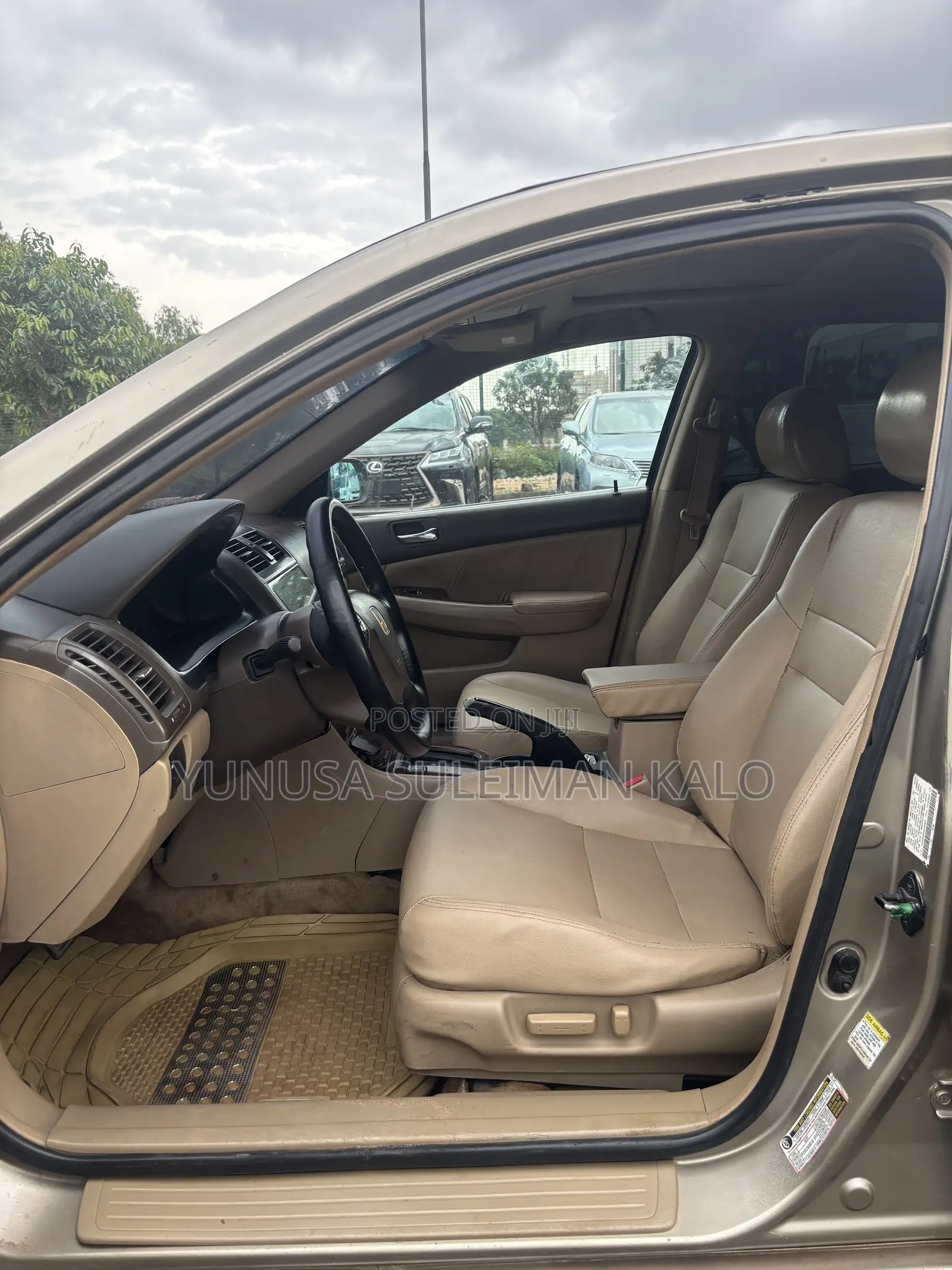 Honda Accord 2006 Gold