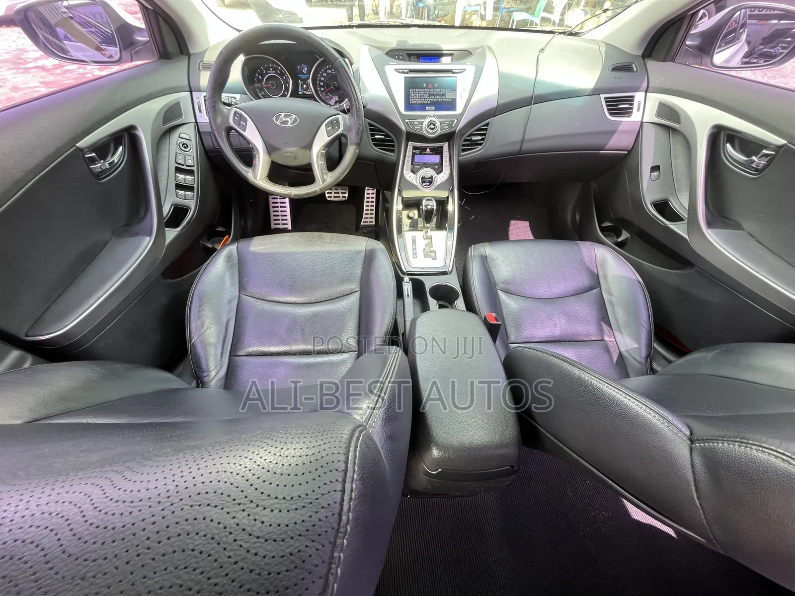 Hyundai Avante 2011 White