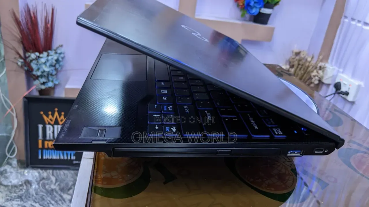 Laptop Fujitsu Lifebook SH792 8GB Intel Core i7 HDD 320GB