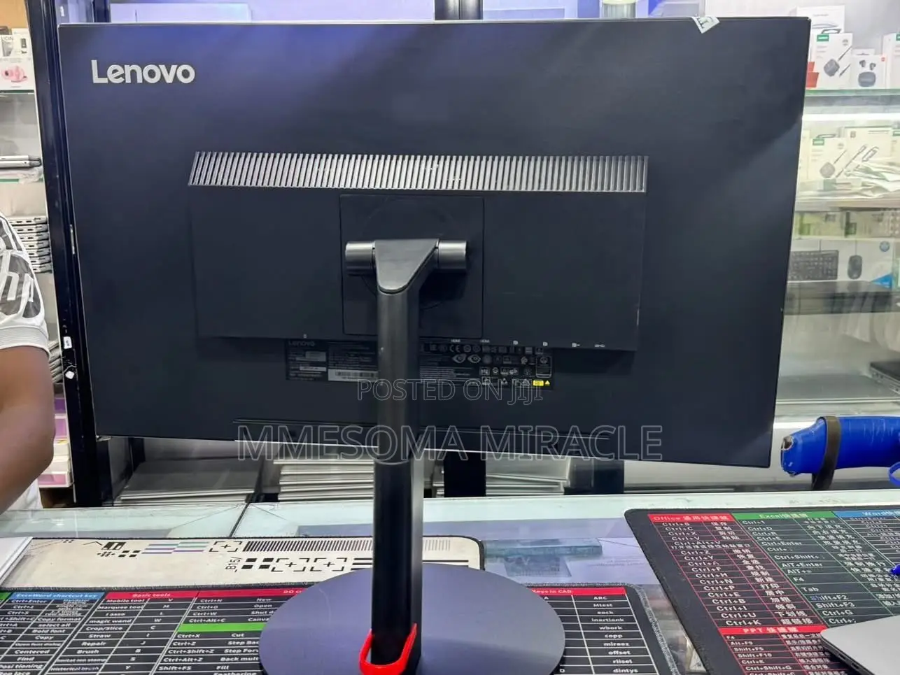 Lenovo ThinkVision P27q-10 27” Wide QHD(2560 X 1440) IPS Monitor