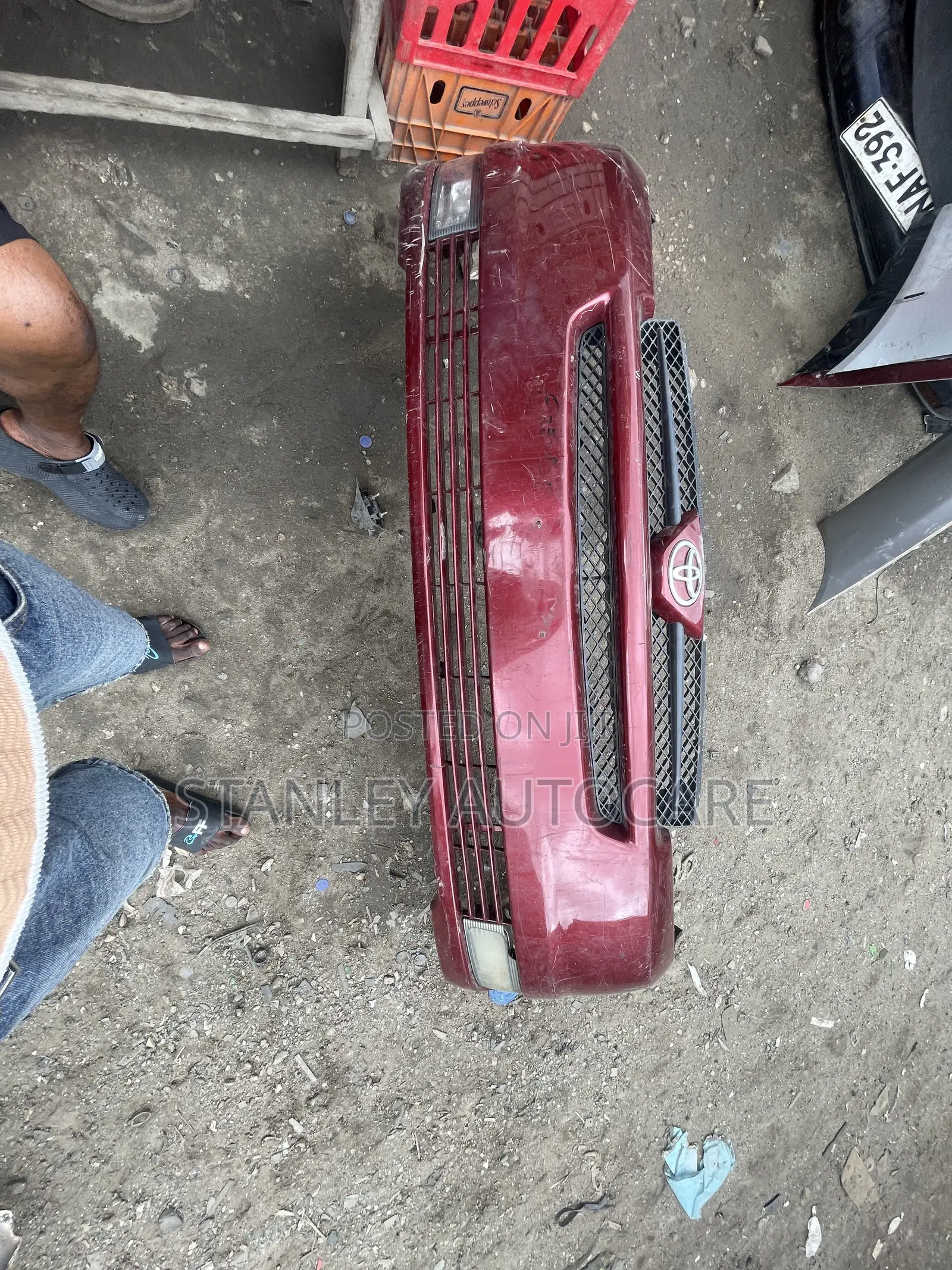 Complete Front Bumper Sienna 2004
