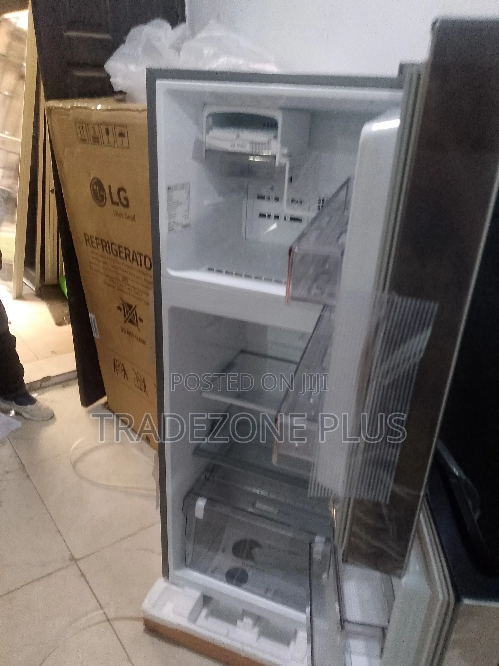 LG 260L Double Door Fridge – Powerful Cooling