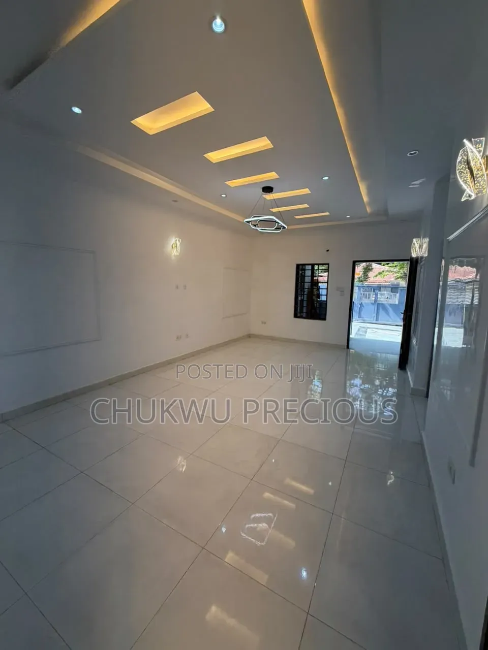 4bdrm Townhouse/Terrace in Happy Place, Mbora for sale