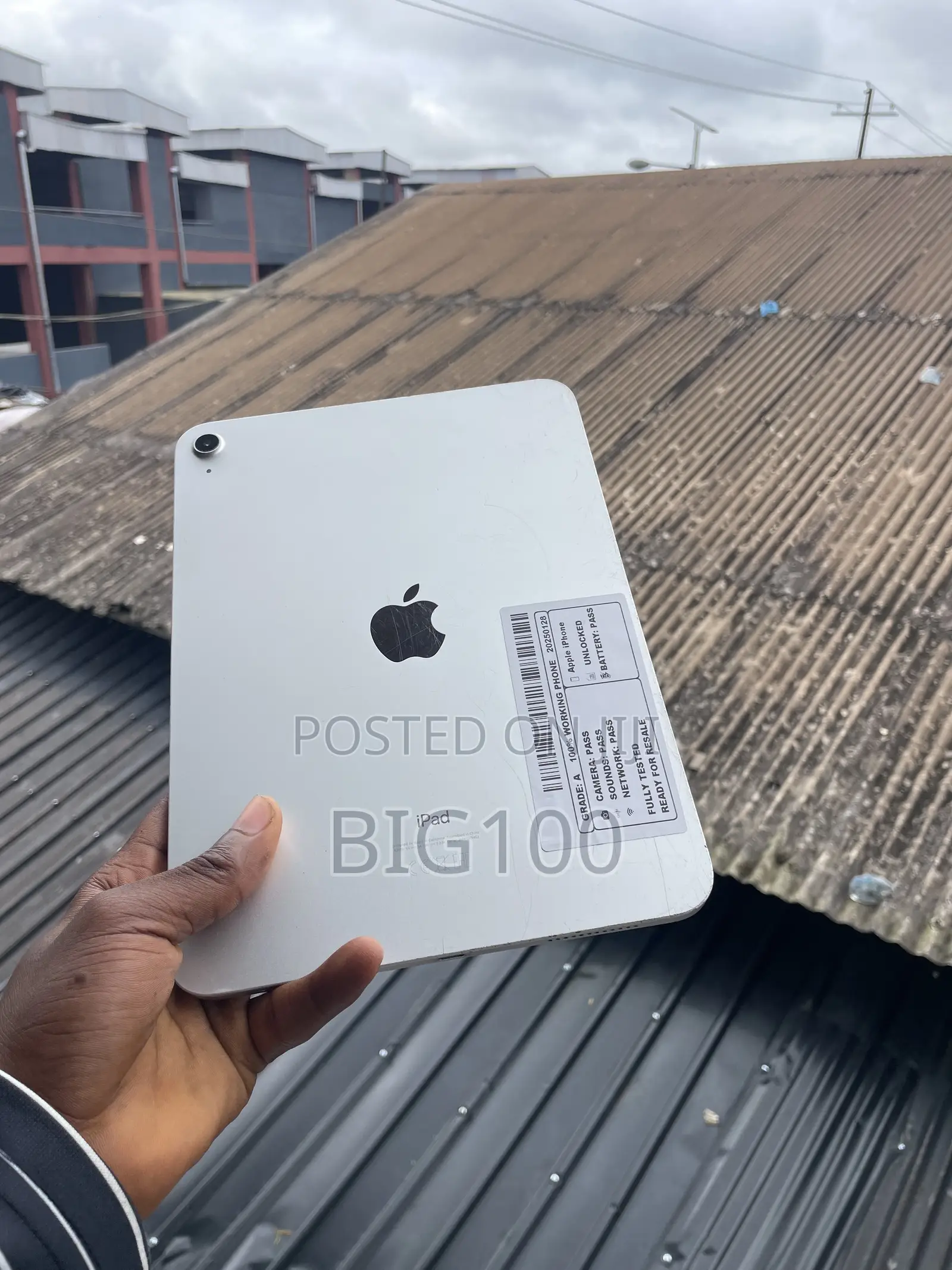 Apple iPhone XR 64 GB Gray