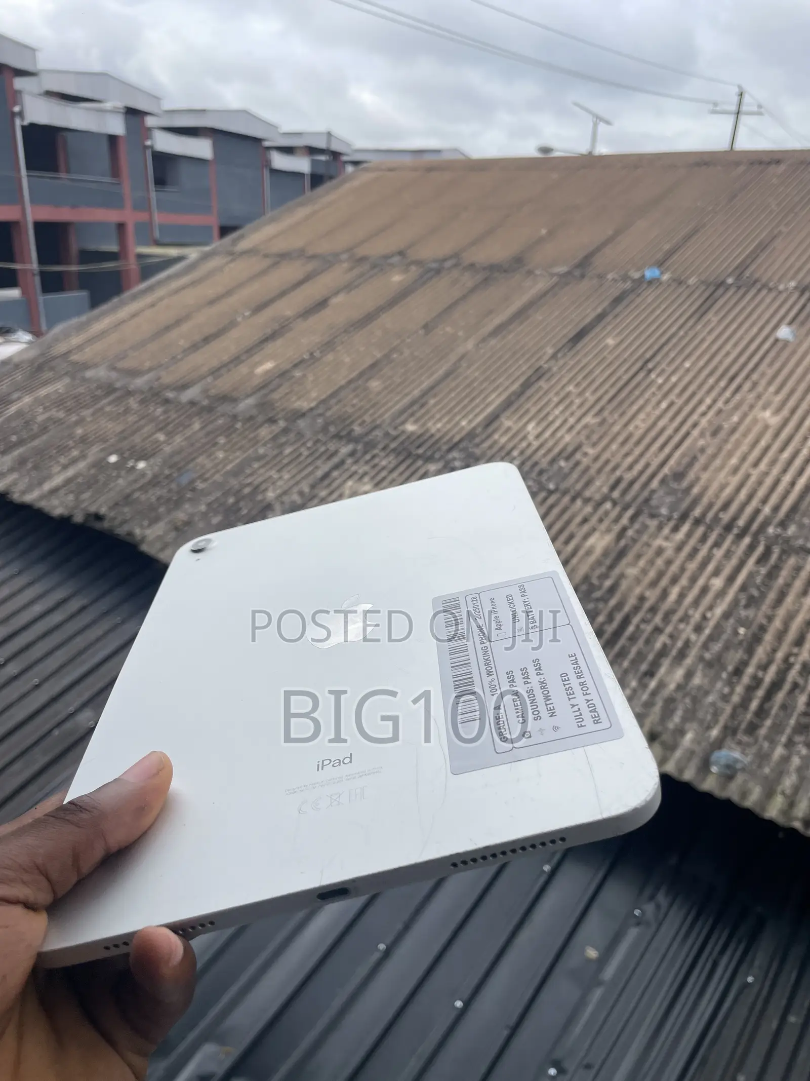 Apple iPhone XR 64 GB Gray