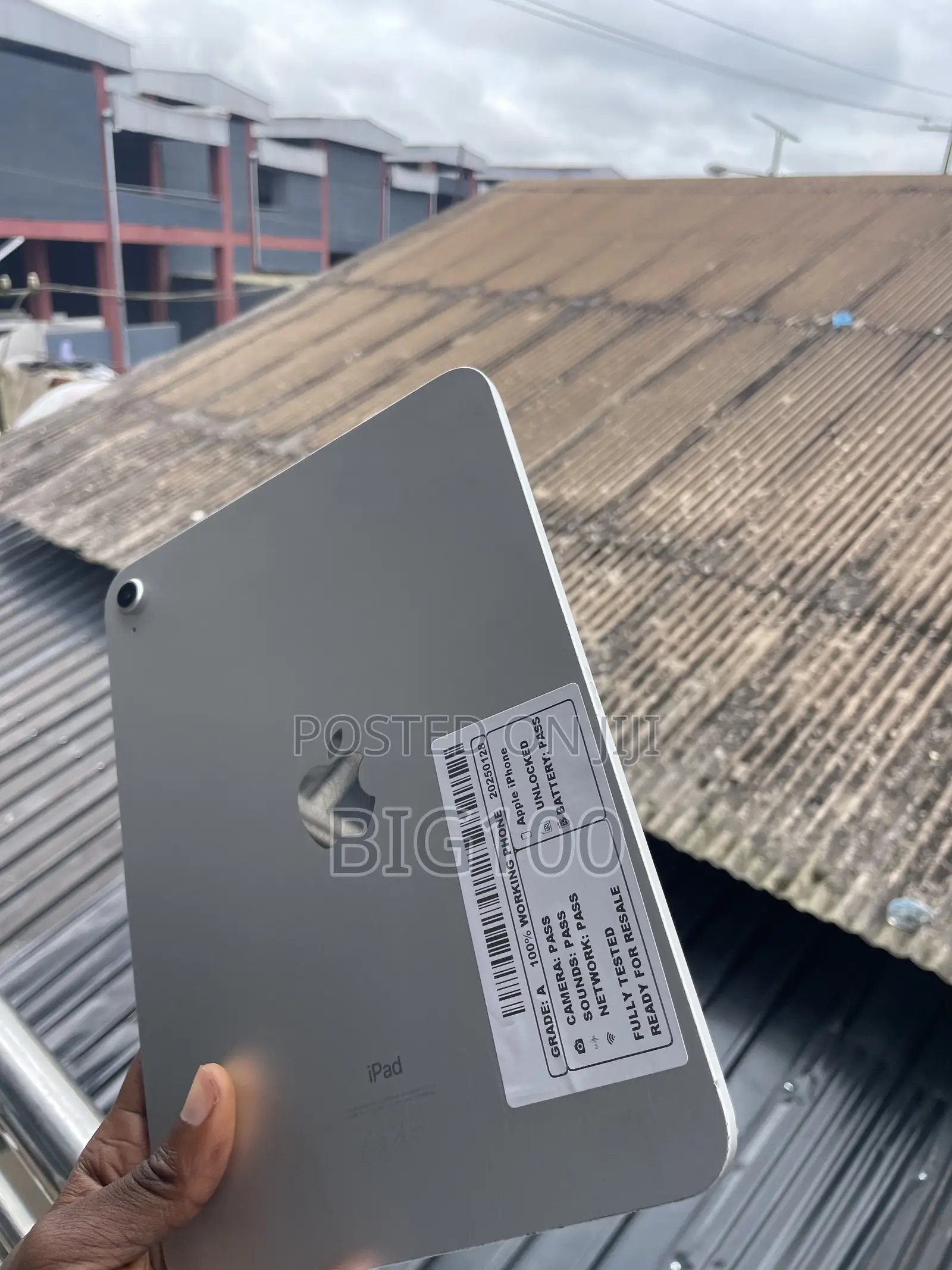 Apple iPhone XR 64 GB Gray