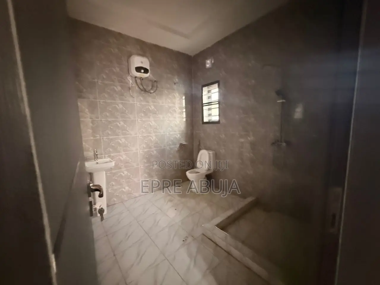 4bdrm Duplex in Maitama for rent