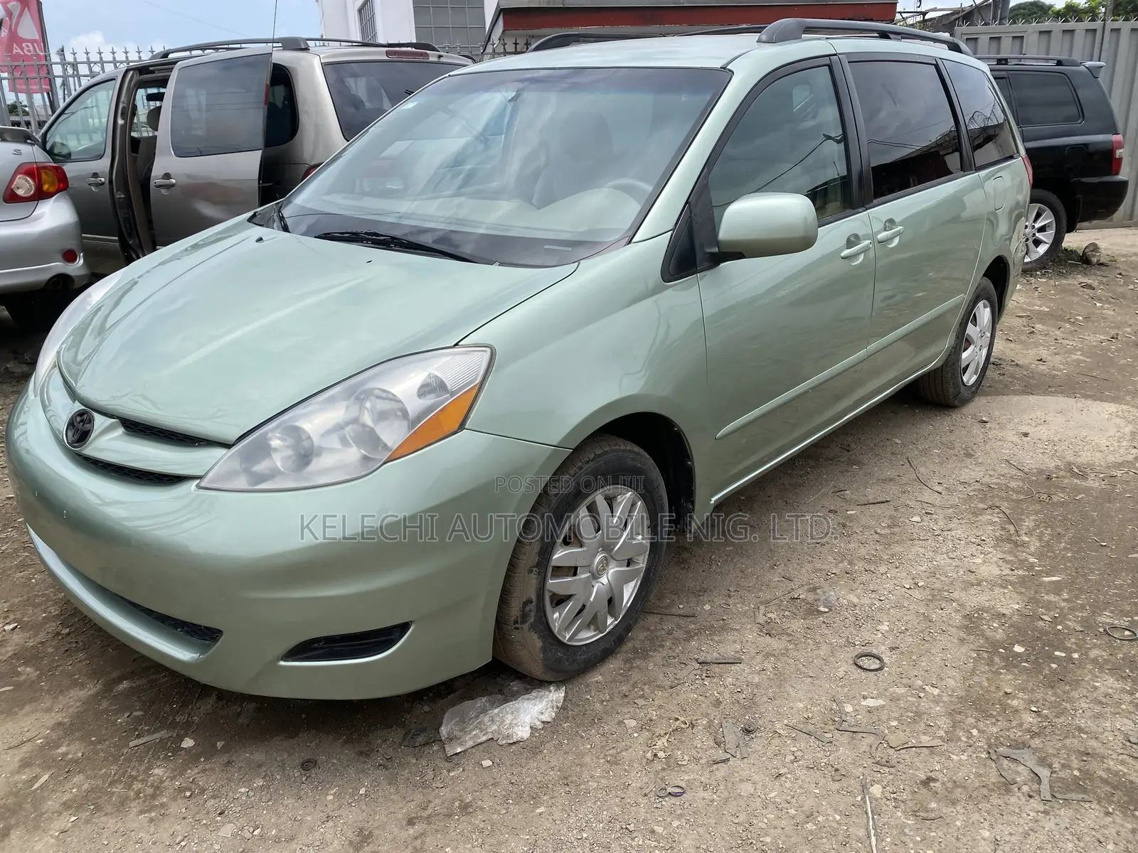 Toyota Sienna LE 4WD 2007 Green