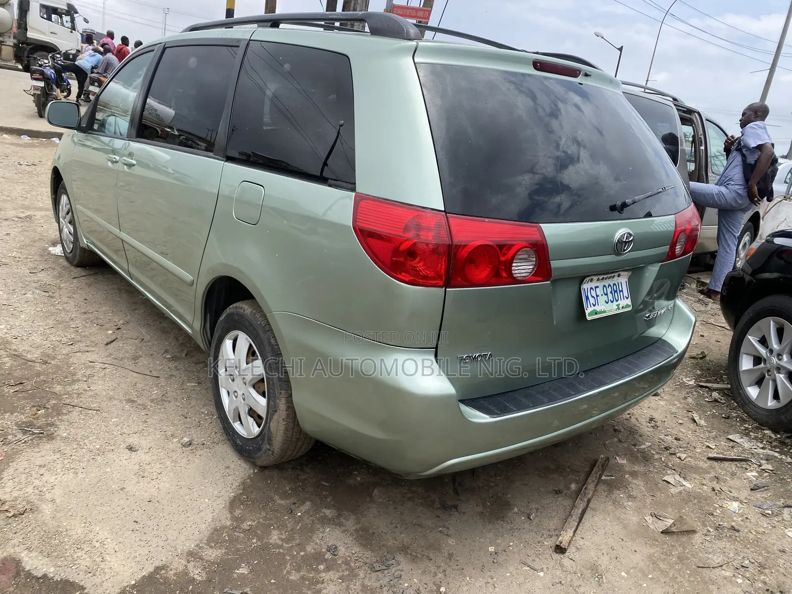 Toyota Sienna LE 4WD 2007 Green