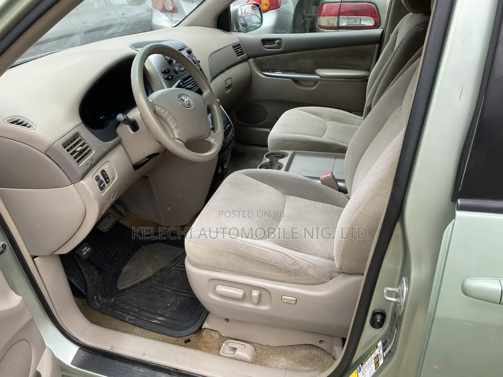 Toyota Sienna LE 4WD 2007 Green