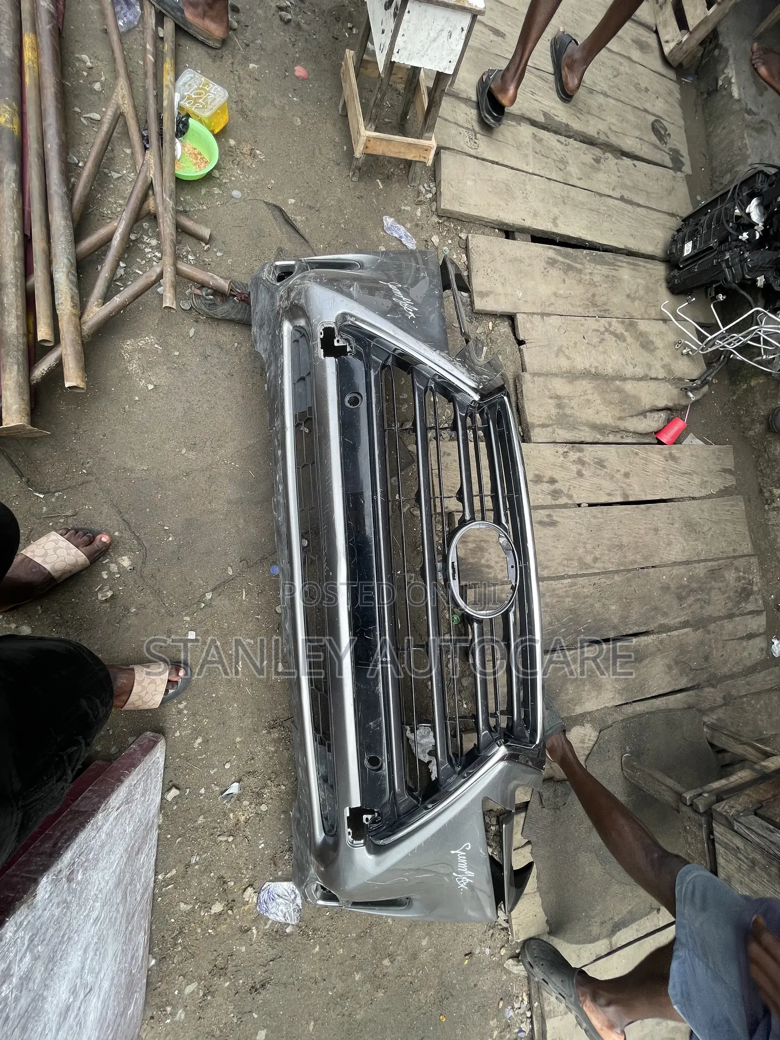 Complete Front Bumper NX200