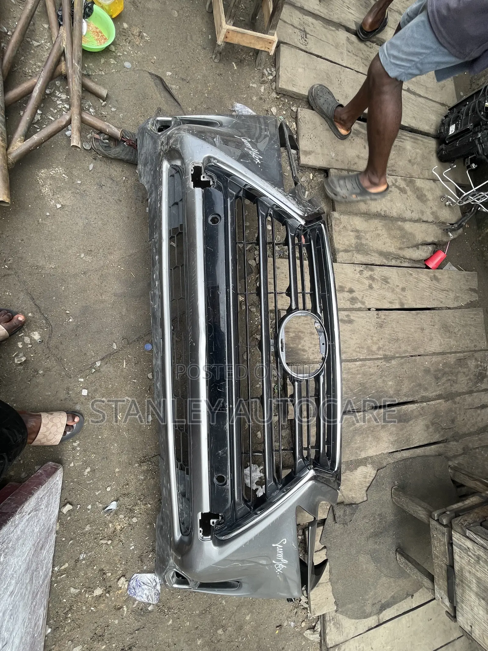 Complete Front Bumper NX200
