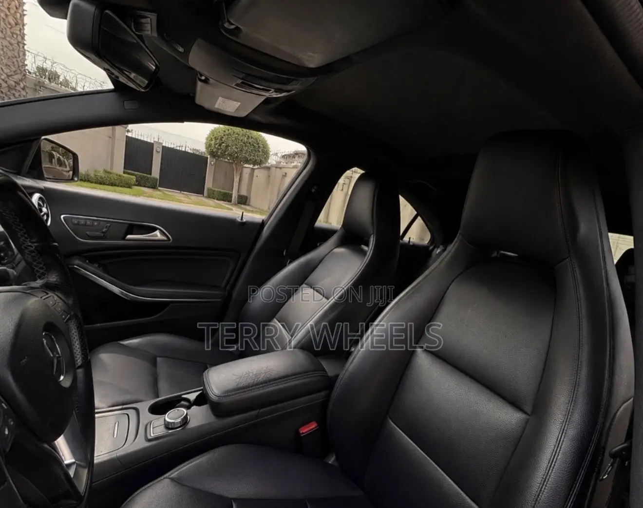 Mercedes-Benz CLA-Class CLA 250 4MATIC Sedan 2014 Gray