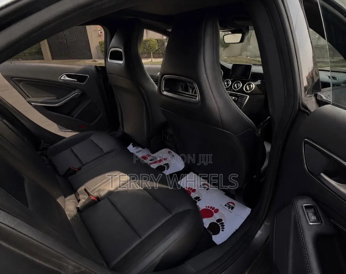 Mercedes-Benz CLA-Class CLA 250 4MATIC Sedan 2014 Gray