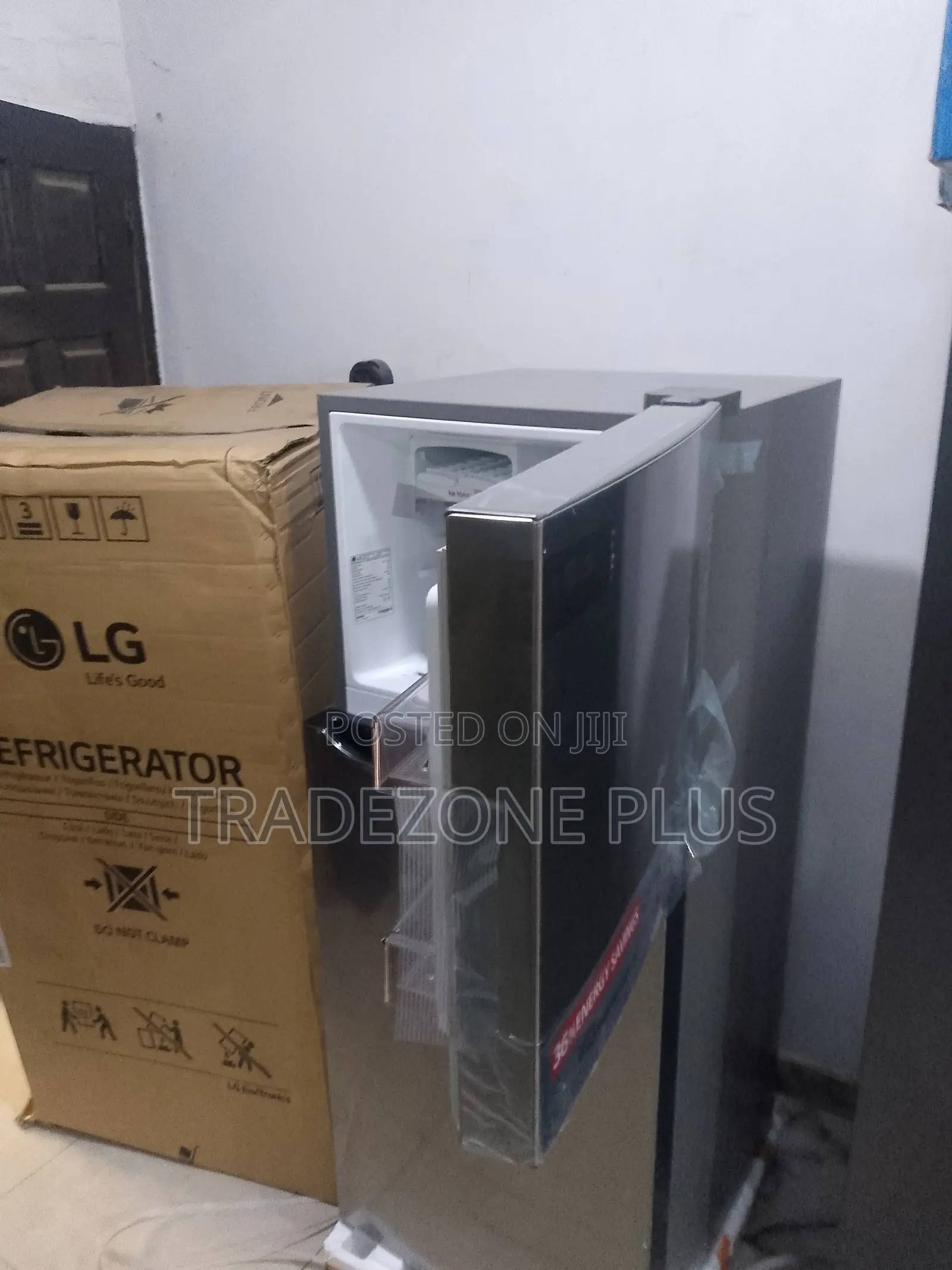Get LG 260L Double Door Inverter Refrigerator Today