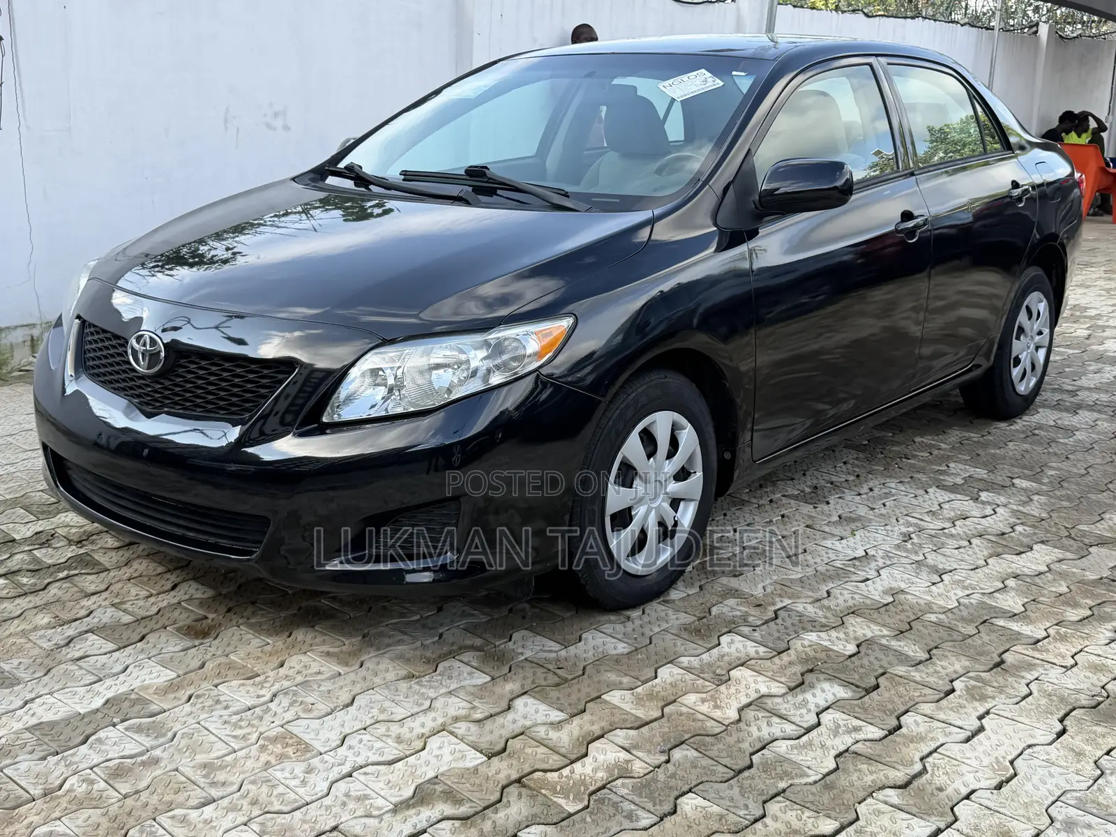 Toyota Corolla LE 4dr Sedan (1.8L 4cyl 4A) 2010 Black