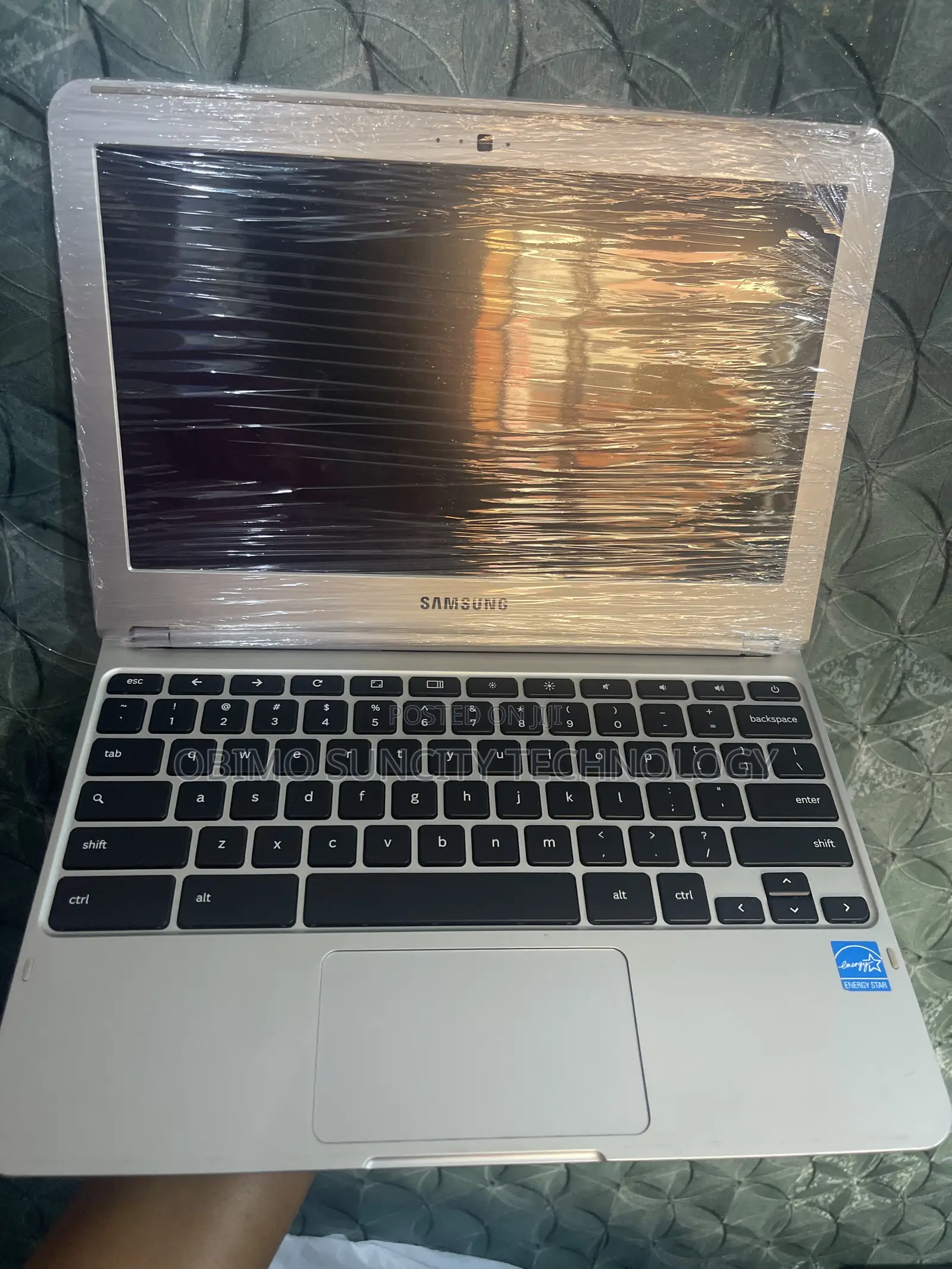 Laptop Samsung Chromebook Pro 4GB Intel Pentium SSD 32GB