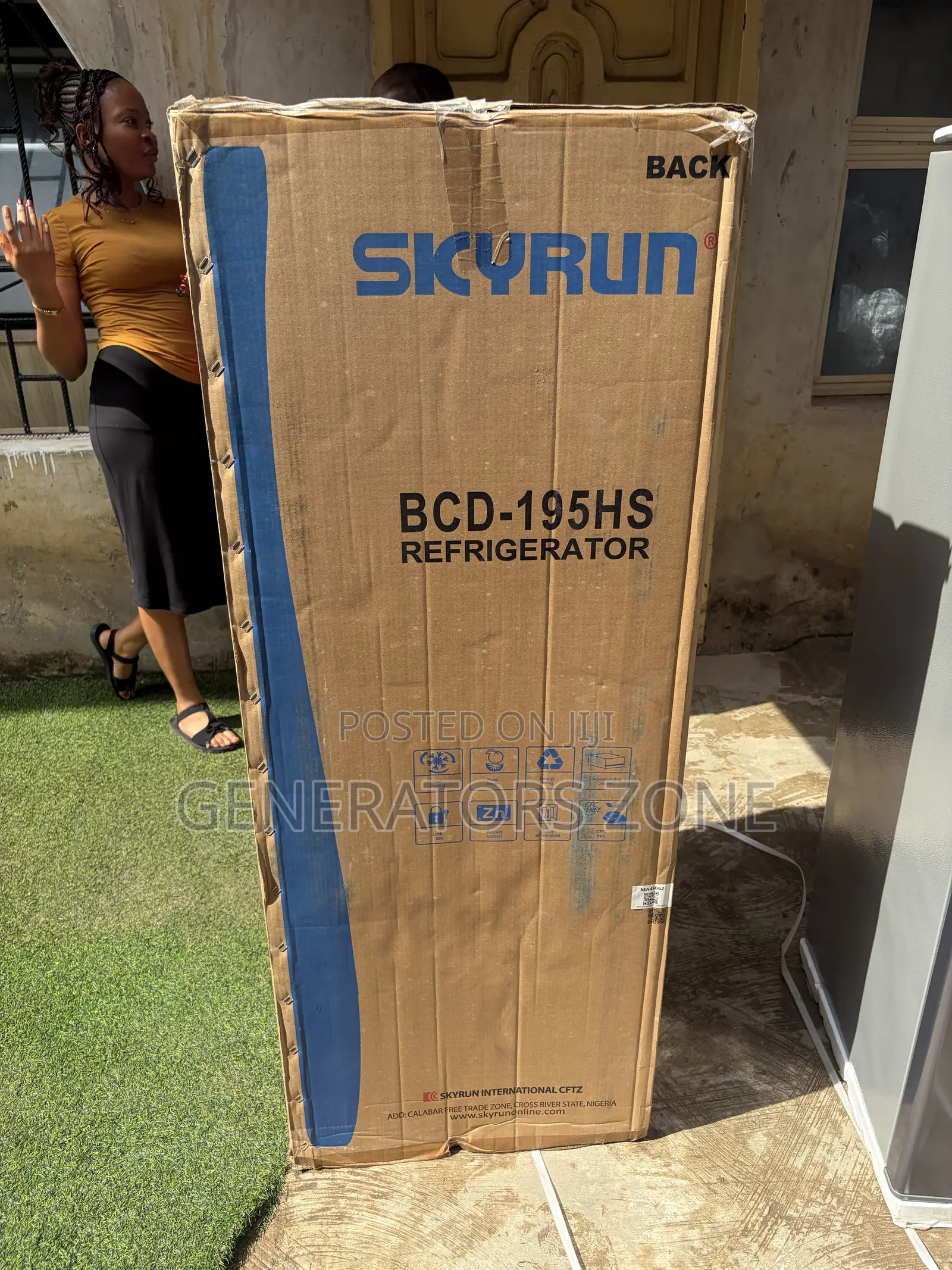 Skyrun BCD-195HS 195L Family Size Fridge