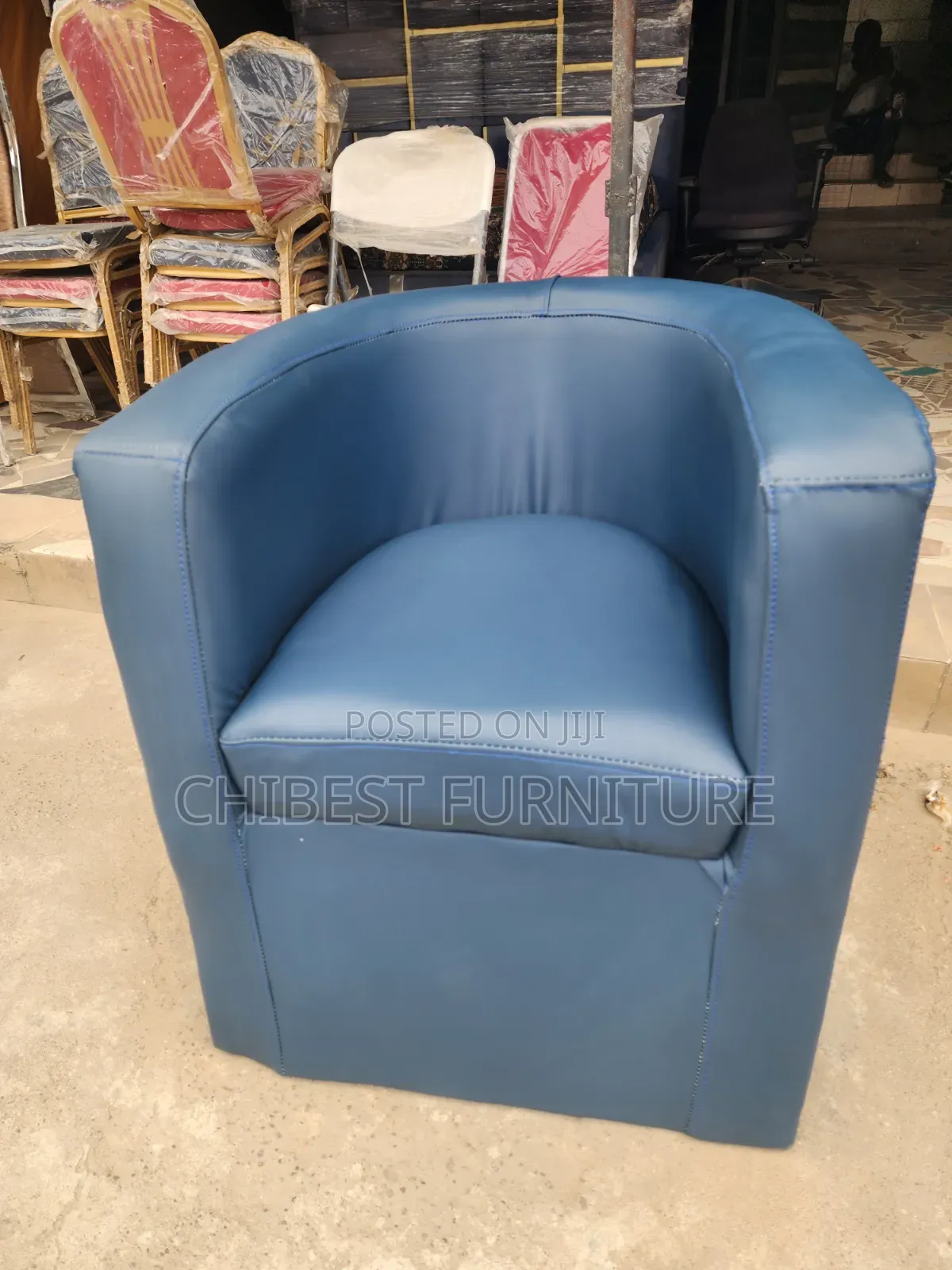 Single Seater Leather Sofa Chair.