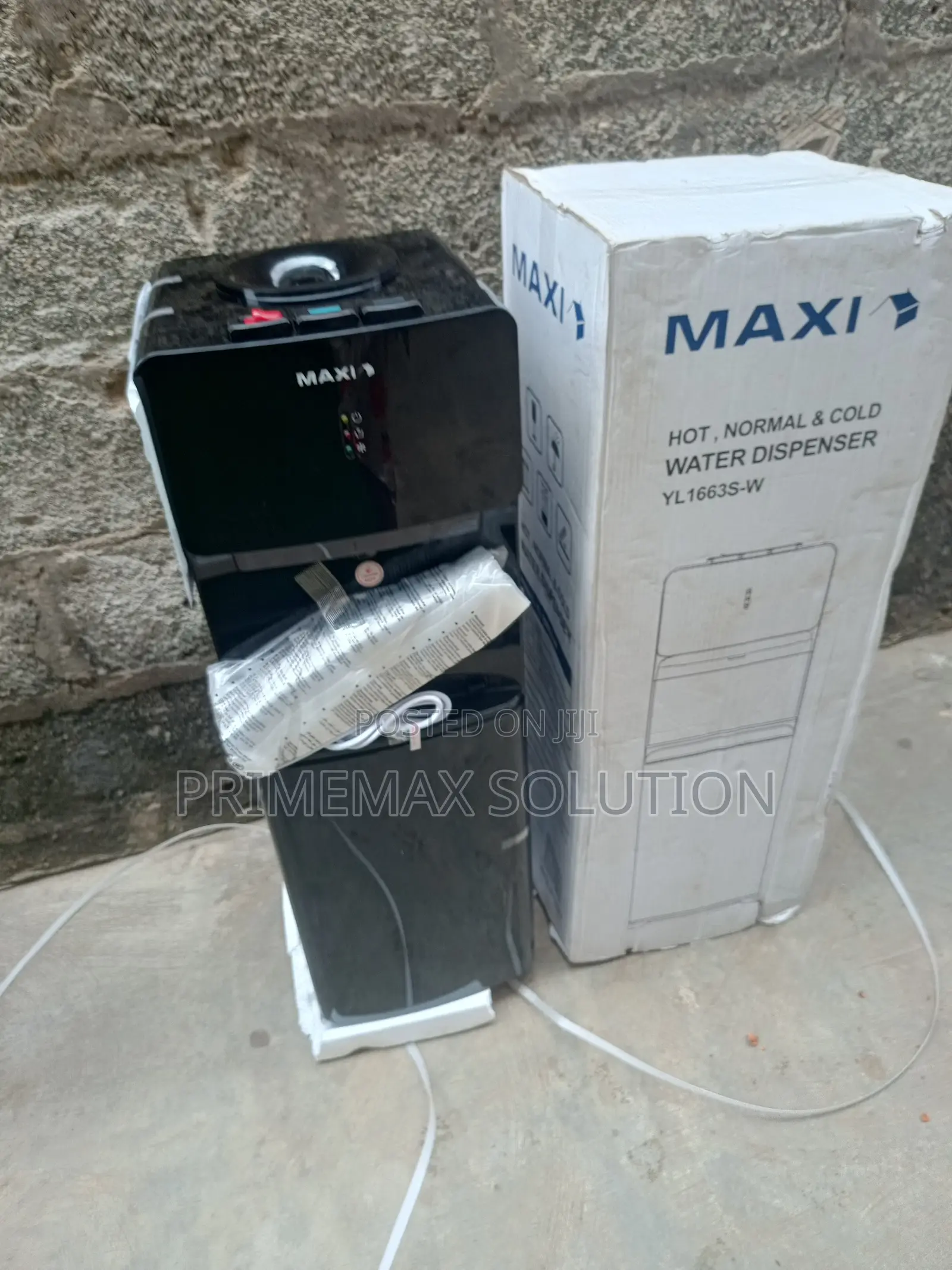 Never Wait for Water Again: Maxi 1663s-W 3-Tap Dispenser