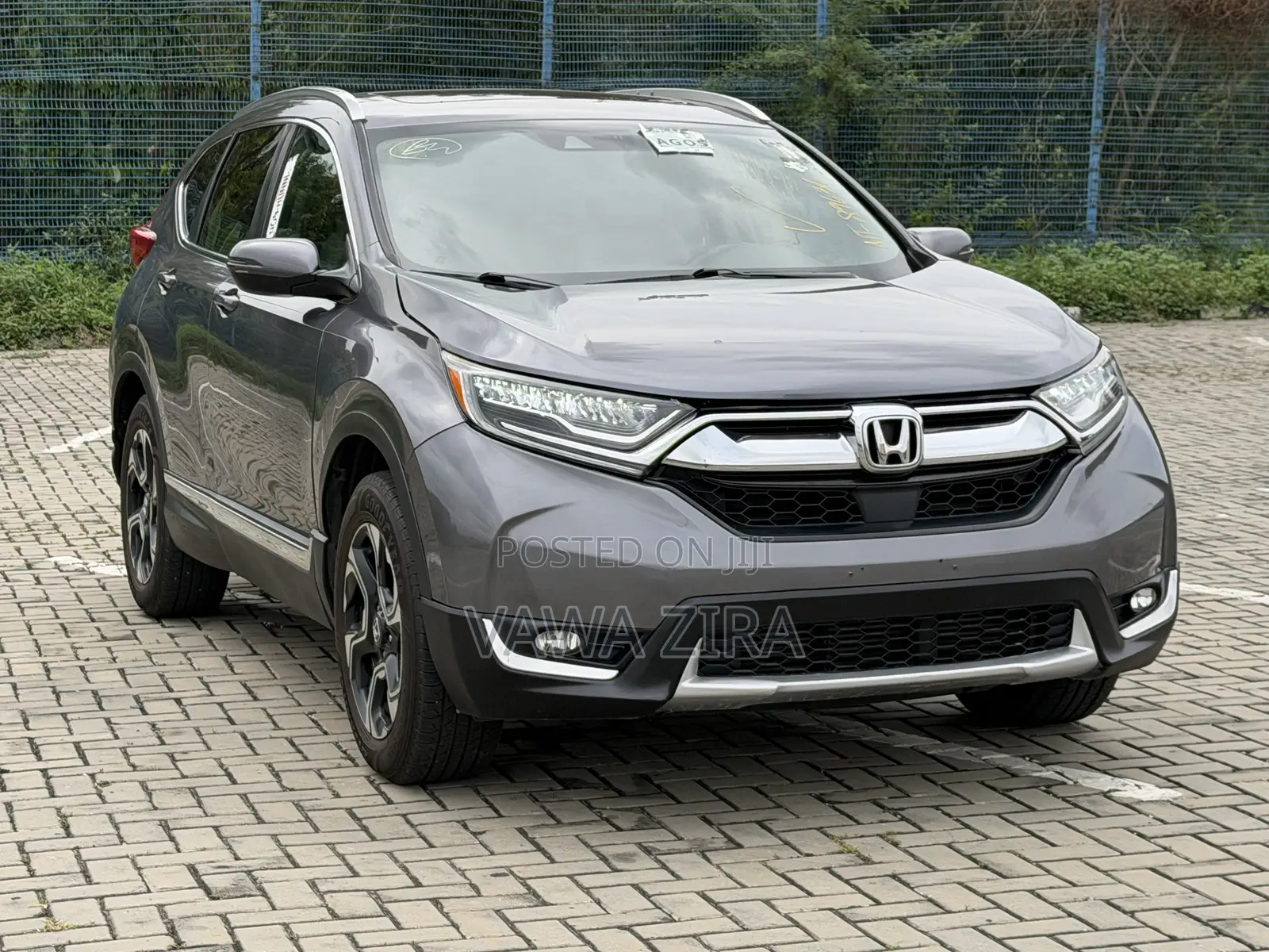 Honda CR-V Touring 4dr SUV AWD (1.5L 4cyl CVT) 2017 Gray