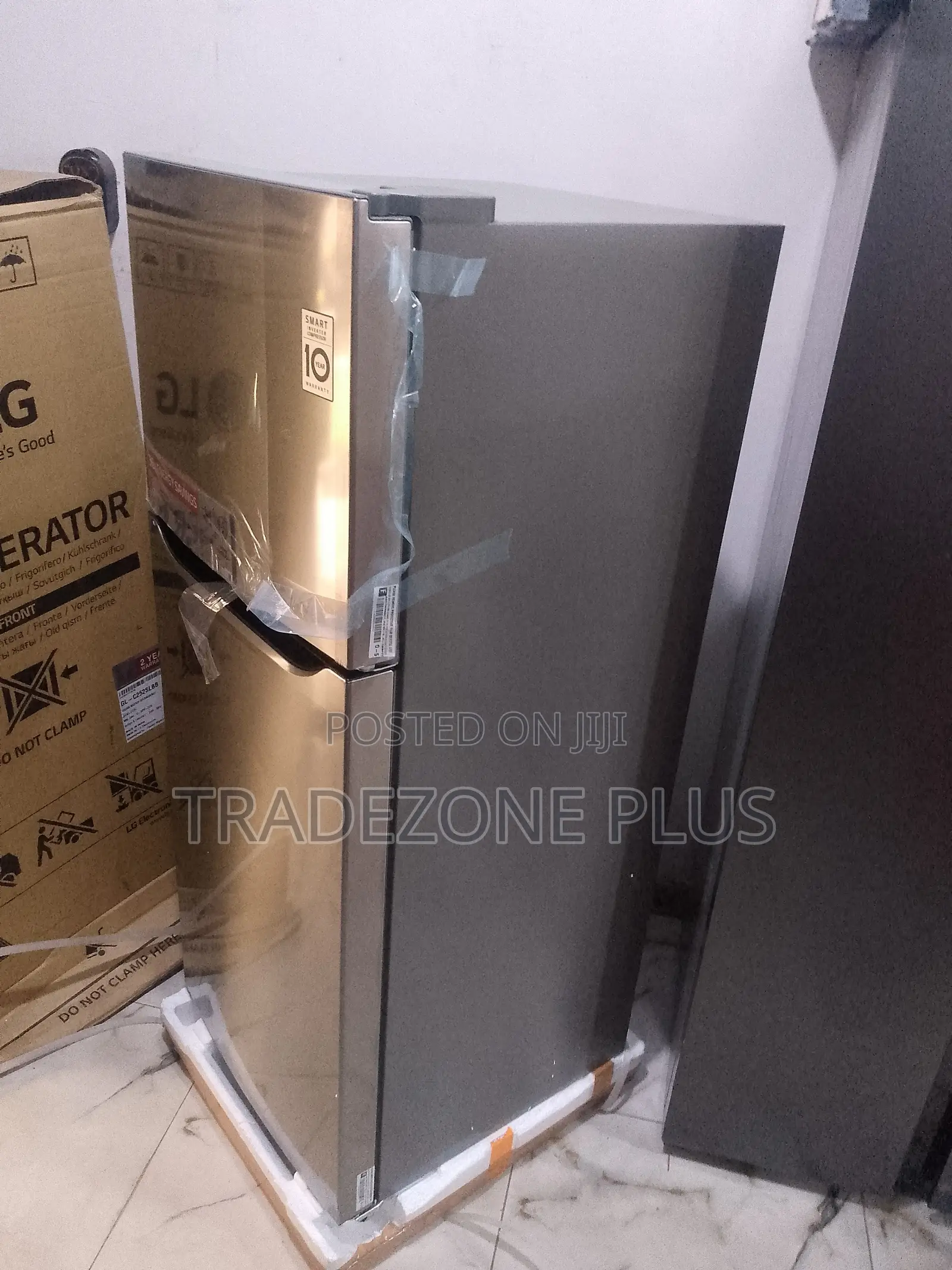 LG 260L Double Door Refrigerator – Efficient Inverter System