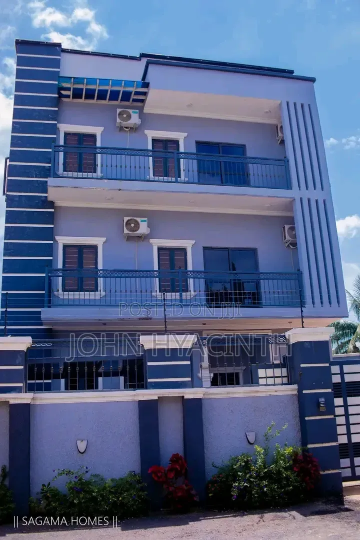 3bdrm Duplex in Sagama Estates, Galadimawa for sale