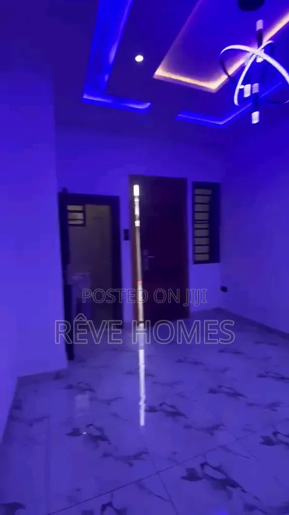 2bdrm Block of Flats in Kosofe / Kosofe for rent