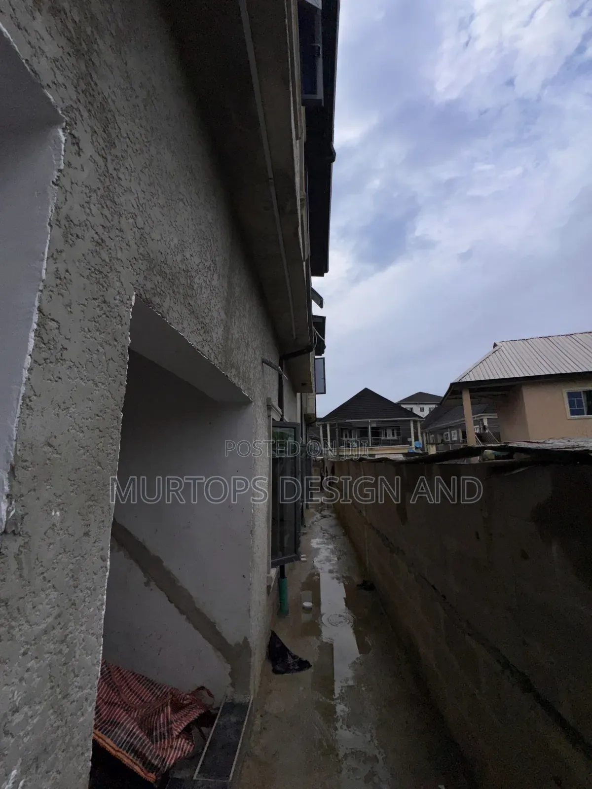 Mini Flat in Ogombo for rent