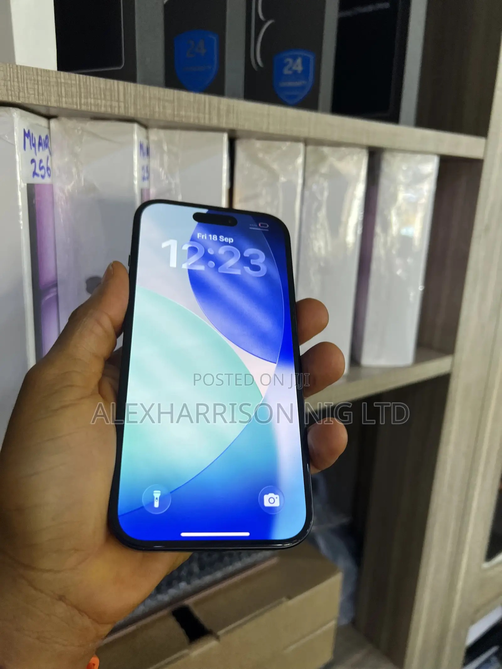 Apple iPhone 11 64 GB Red