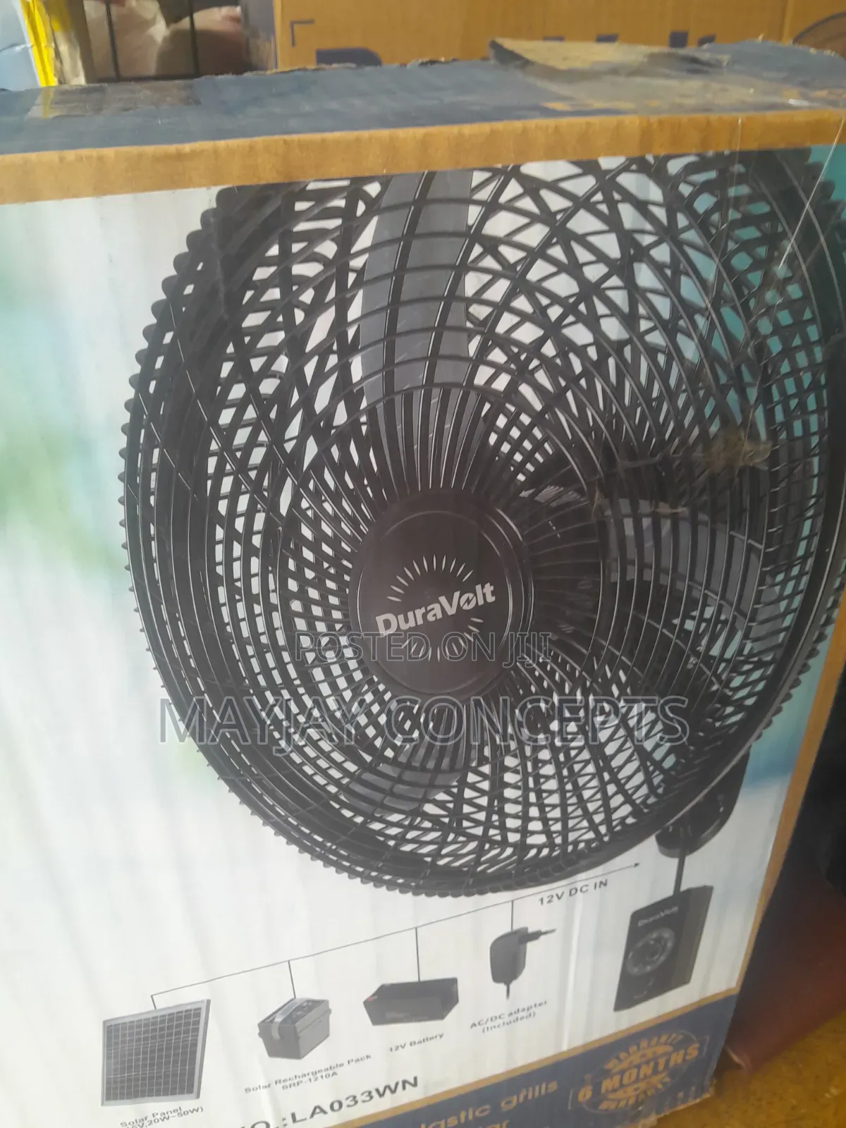 DURAVOLT AC/DC 18" Solar Wall Fan–Auto Swing Solar Support 21W–dwf-181