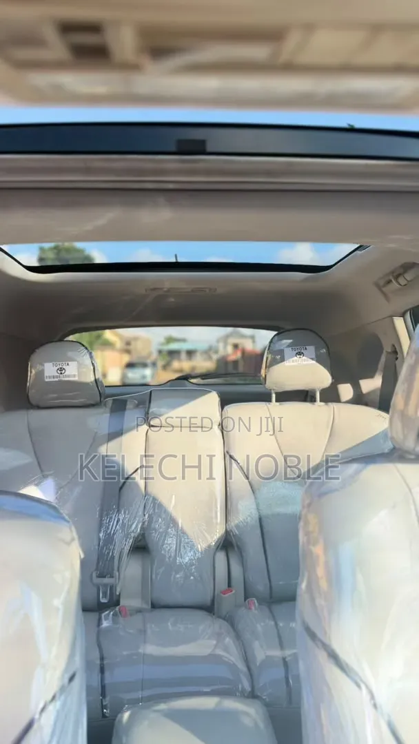 Toyota Venza XLE 2012 Black