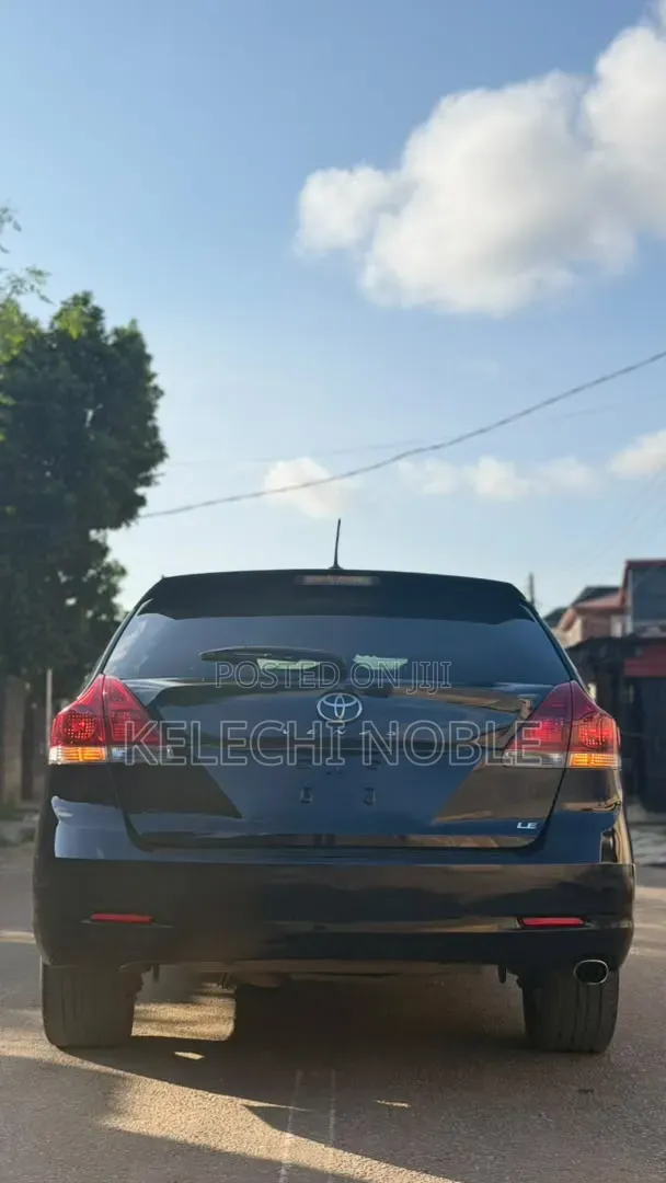 Toyota Venza XLE 2012 Black