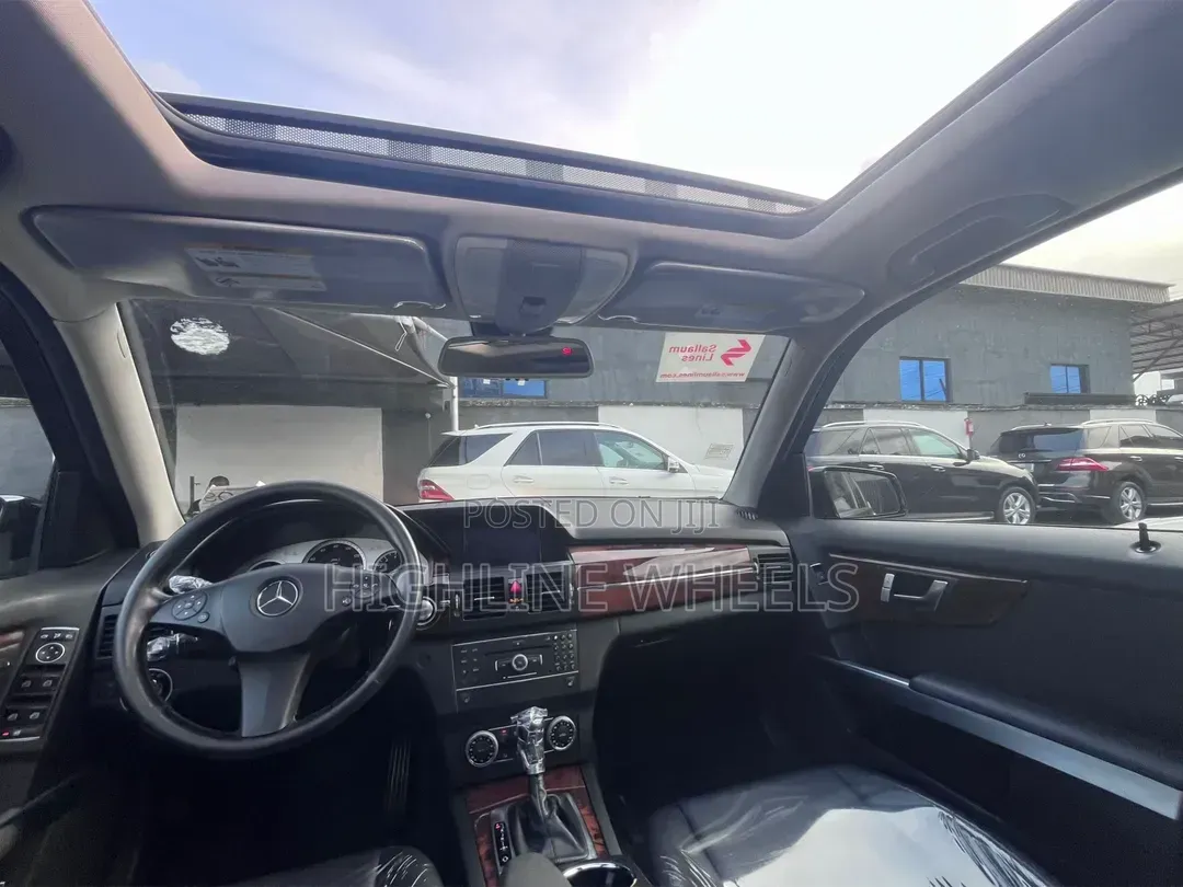 Mercedes-Benz GLK-Class 2012 Black