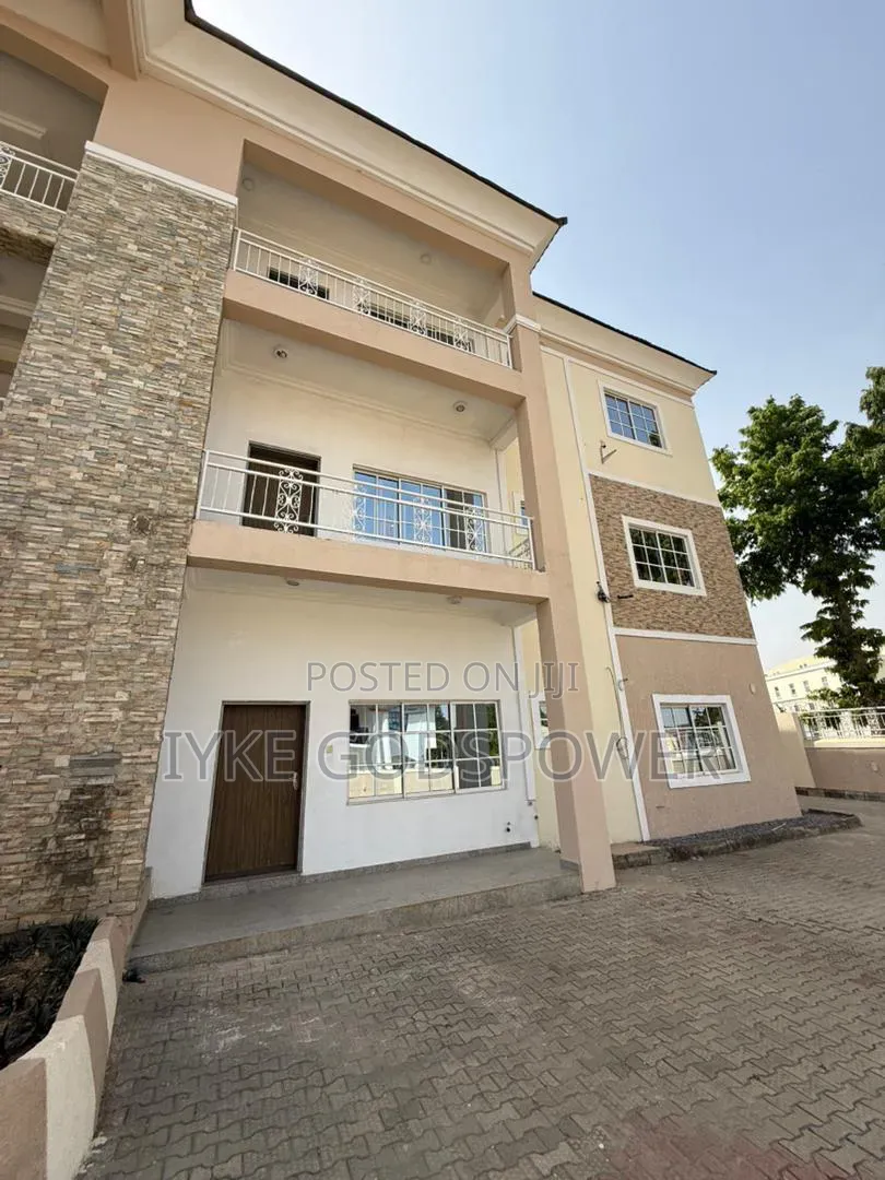 To Let at Garki2