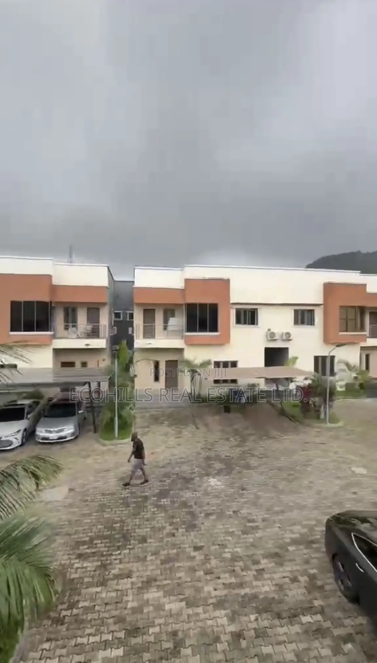 Furnished 4bdrm Townhouse/Terrace in Katampe Extension for sale