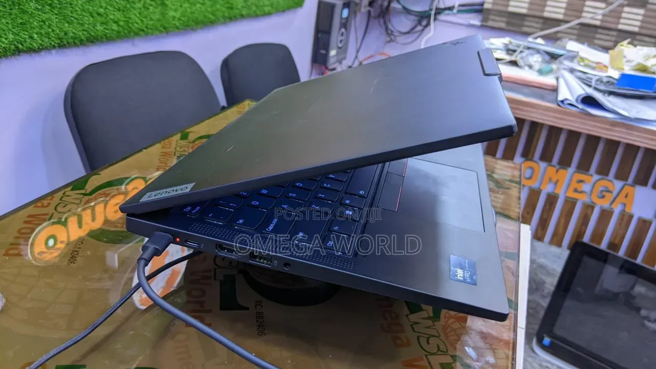 Laptop Lenovo ThinkPad T14 G4 16GB Intel Core Ultra 7 SSD 512GB