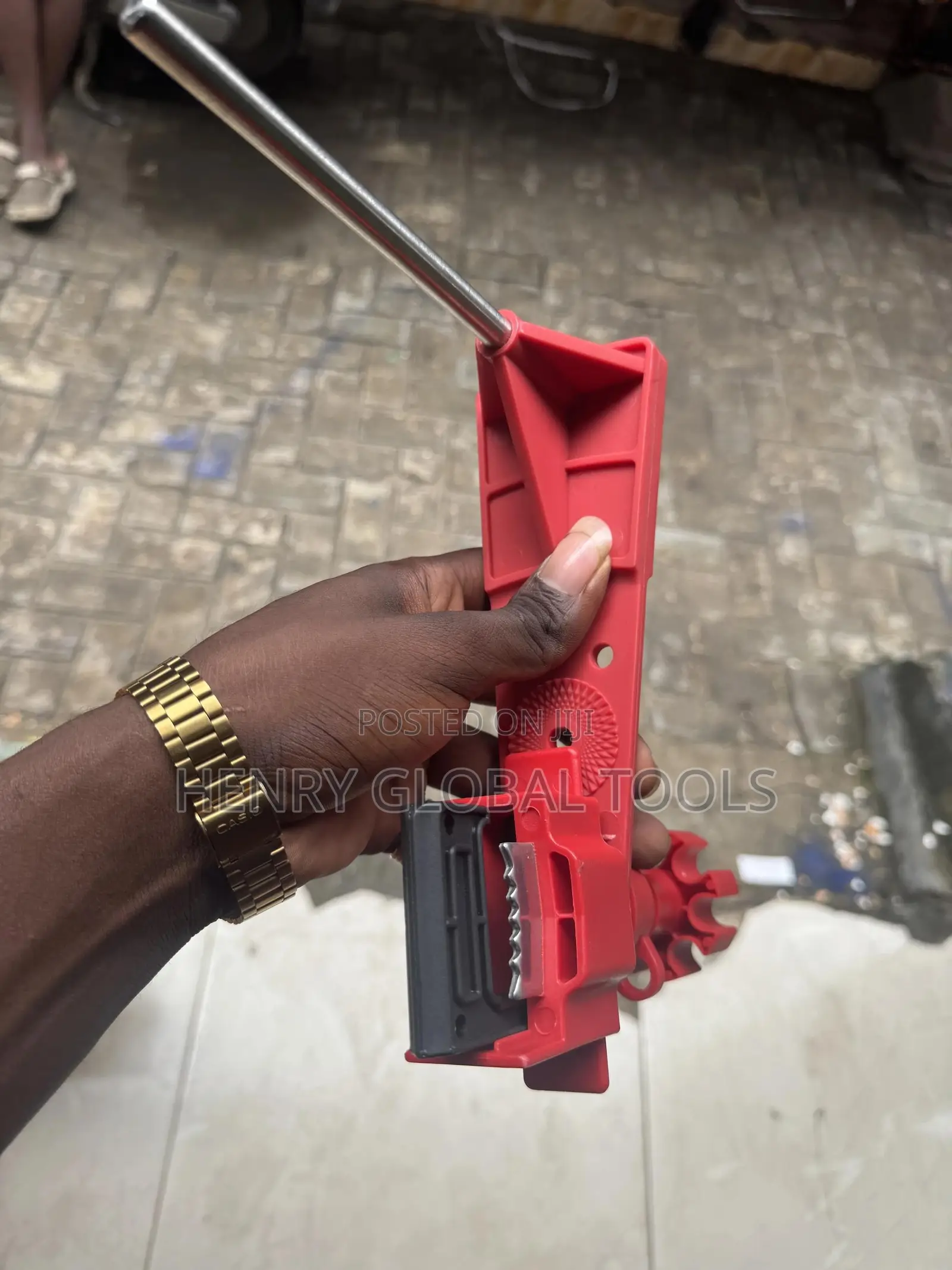Heavy-Duty Adjustable Valve Lockout / LOTO Valve Lock