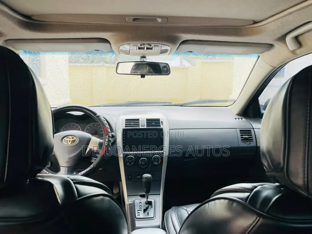 Toyota Corolla 2012