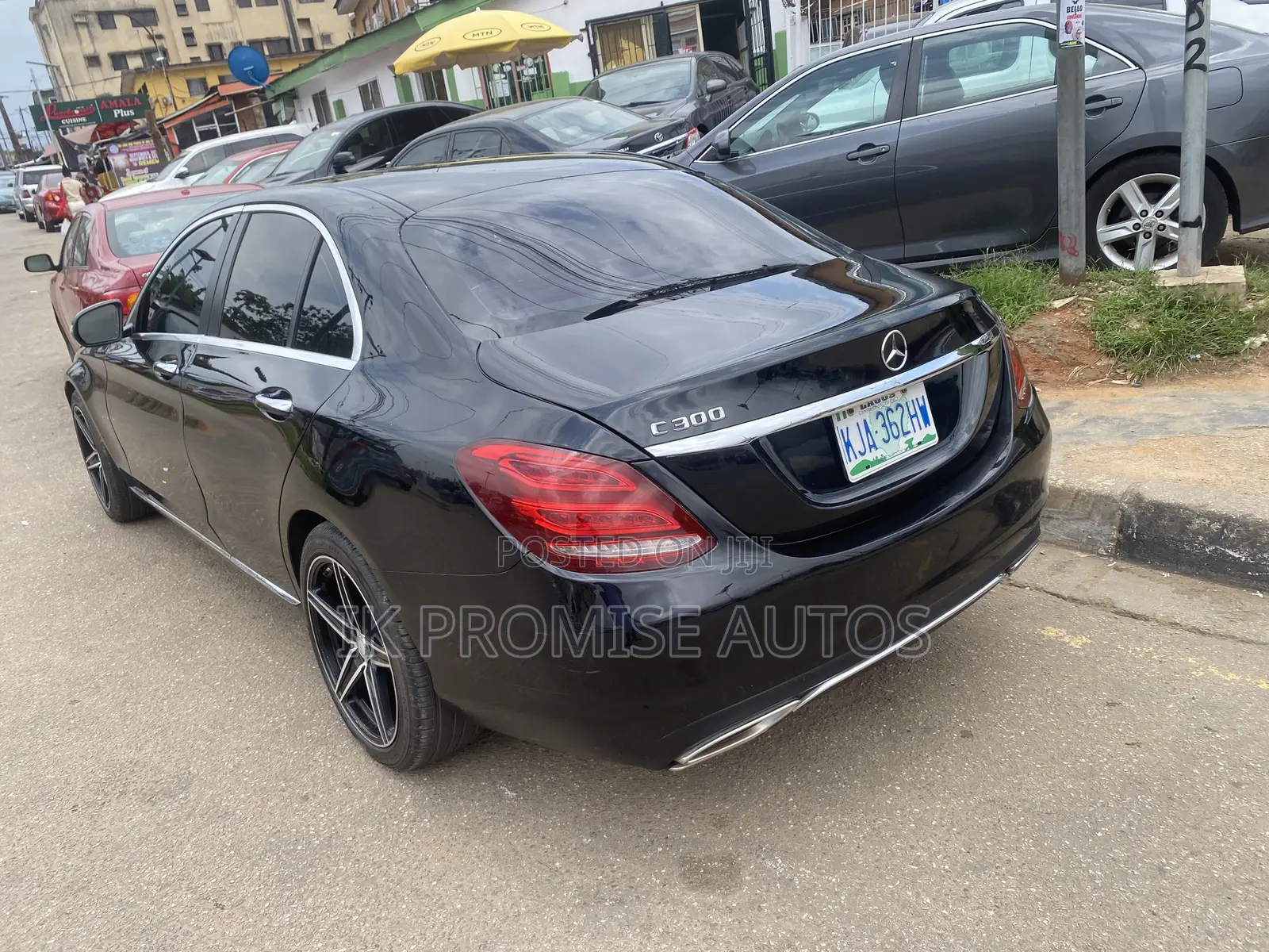 Mercedes-Benz C300 2016 Black